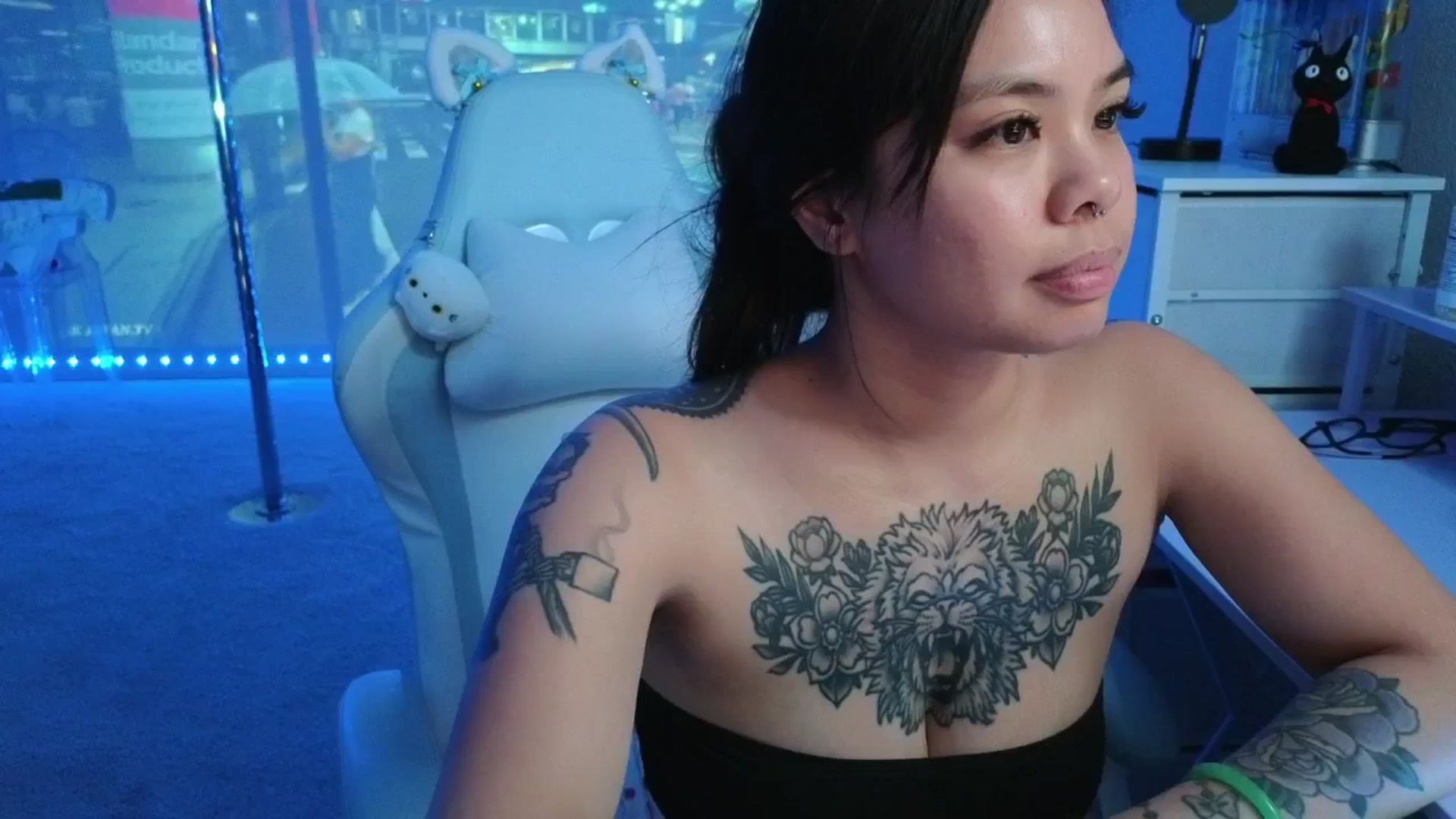 Gallery image thumbnail from dolllface's myfreecams stream on, 01/16/2026, 08:31 image 5 of 20