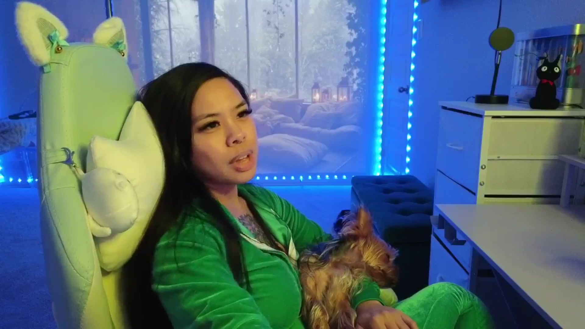 Gallery image thumbnail from dolllface's myfreecams stream on, 01/17/2026, 09:42 image 11 of 20