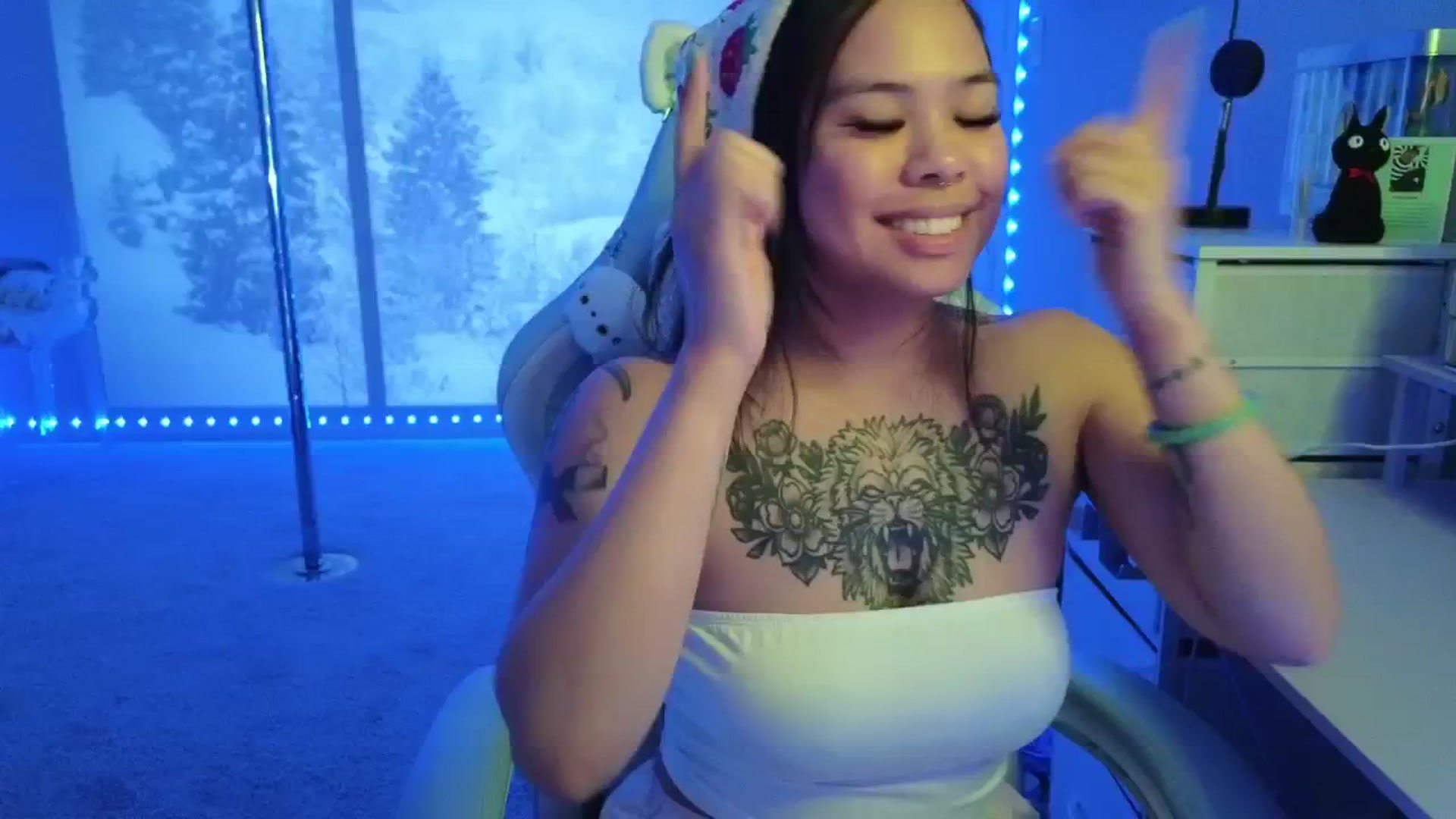 Gallery image thumbnail from dolllface's myfreecams stream on, 01/29/2026, 07:04 image 19 of 20