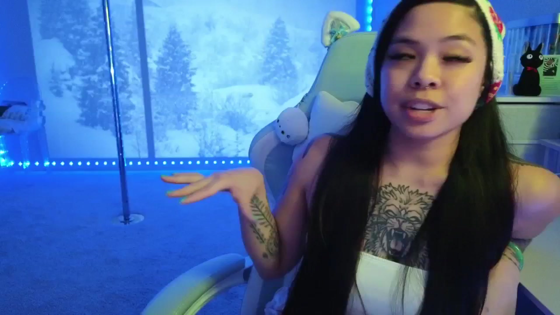 Gallery image thumbnail from dolllface's myfreecams stream on, 01/29/2026, 07:04 image 3 of 20