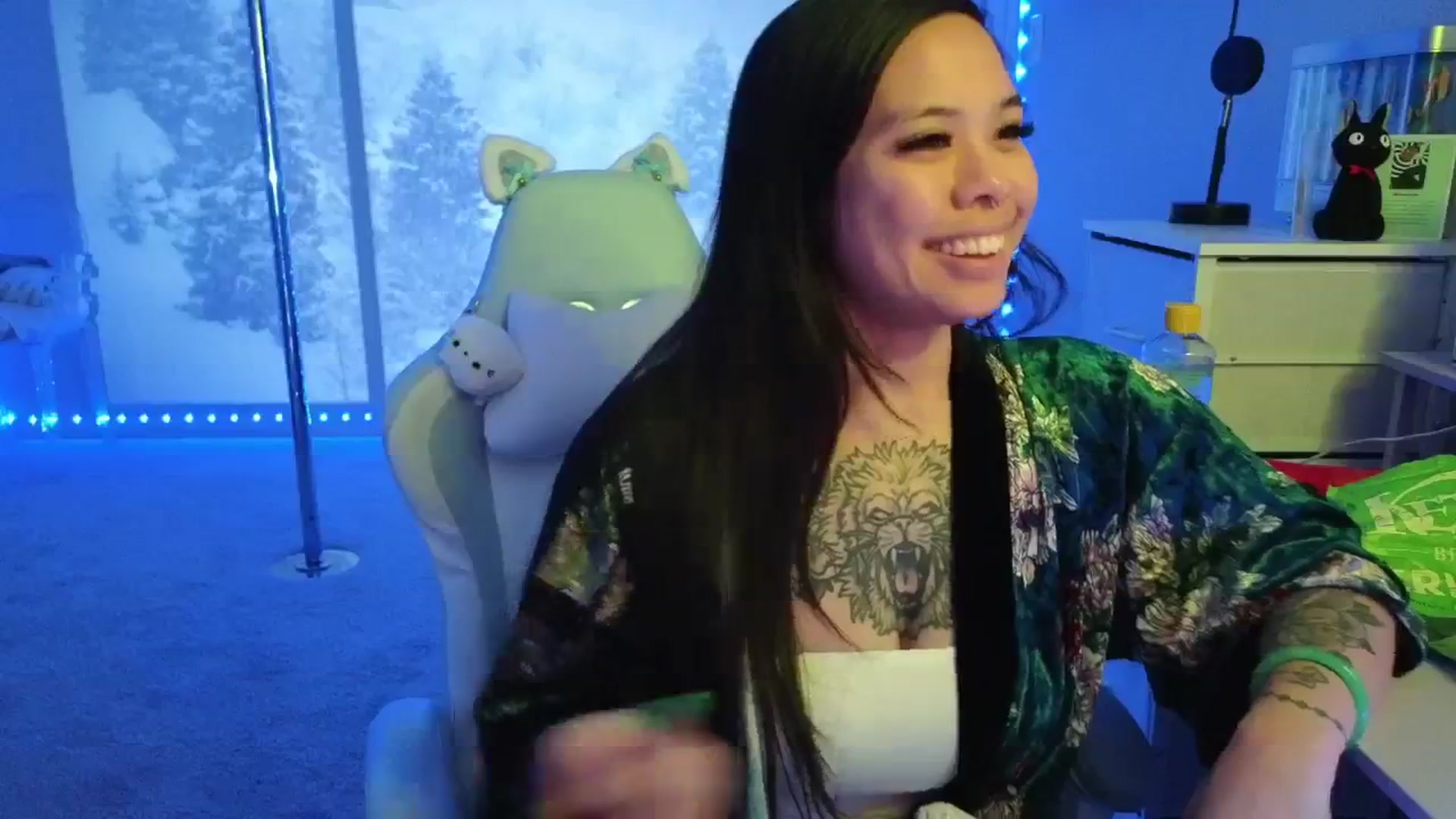Gallery image thumbnail from dolllface's myfreecams stream on, 01/29/2026, 11:23 image 14 of 20