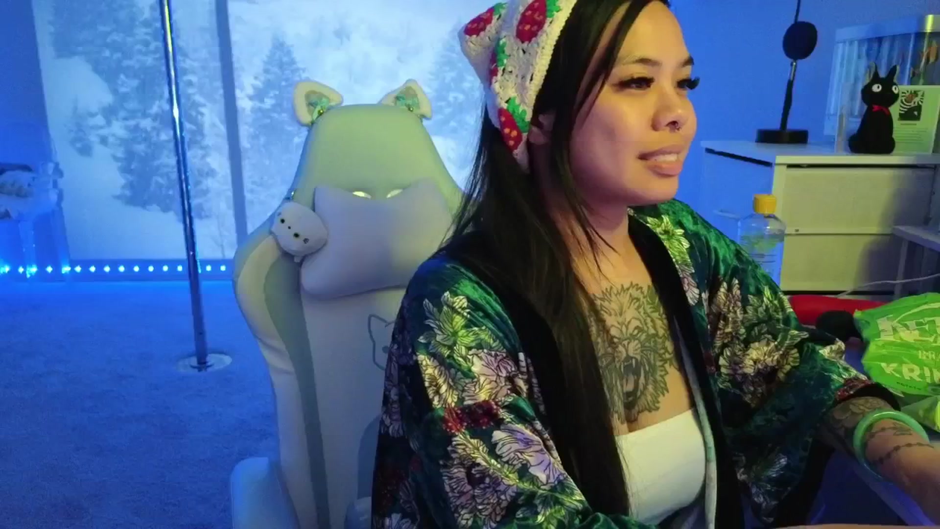Gallery image thumbnail from dolllface's myfreecams stream on, 01/29/2026, 11:23 image 12 of 20