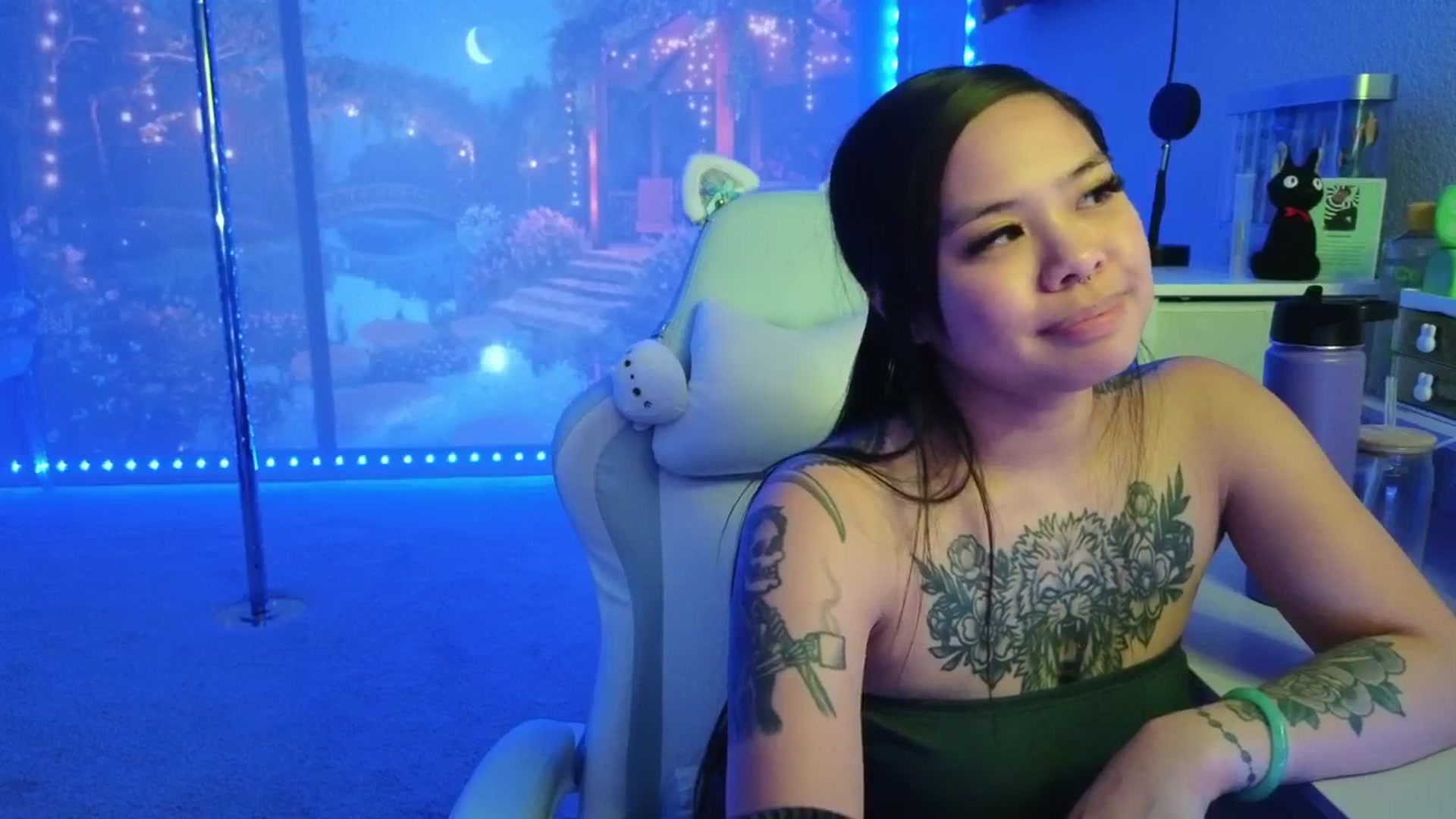 Gallery image thumbnail from dolllface's myfreecams stream on, 01/30/2026, 08:18 image 20 of 20