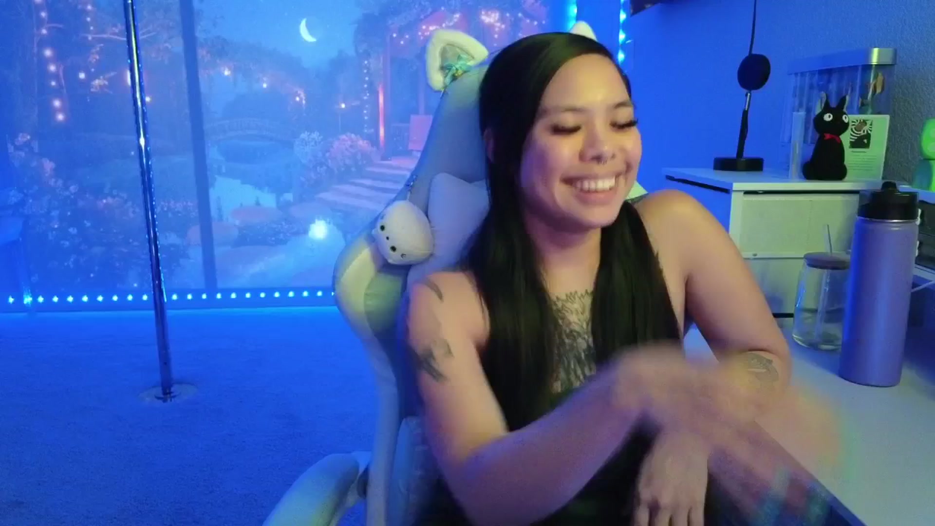 Gallery image thumbnail from dolllface's myfreecams stream on, 01/30/2026, 08:18 image 10 of 20