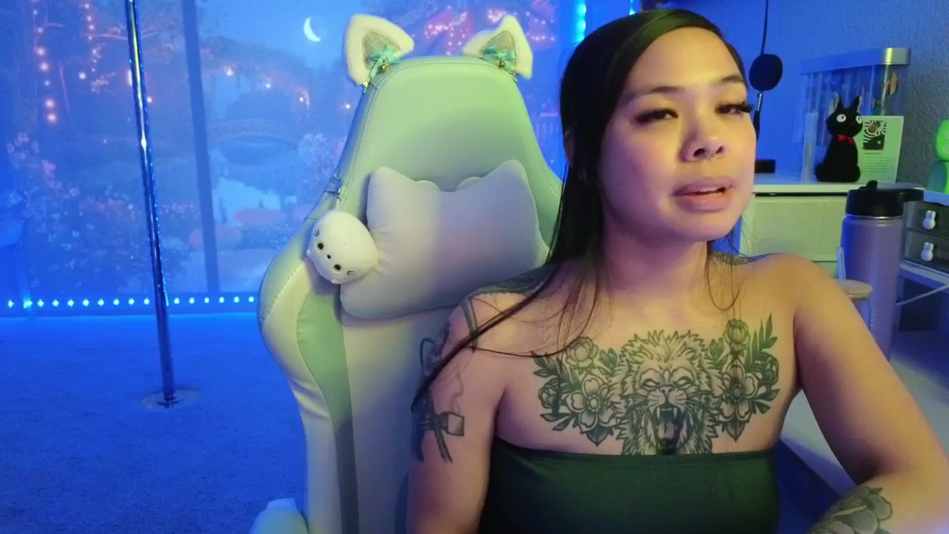 Gallery image thumbnail from dolllface's myfreecams stream on, 01/30/2026, 08:18 image 6 of 20