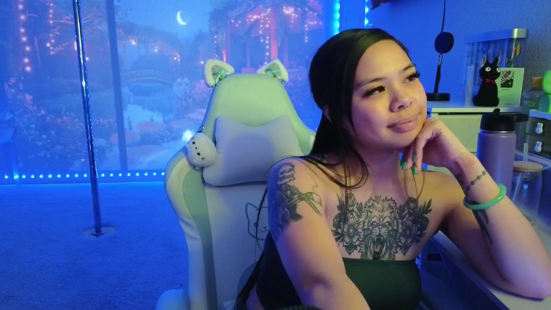 Gallery image thumbnail from dolllface's myfreecams stream on, 01/30/2026, 08:18 image 19 of 20