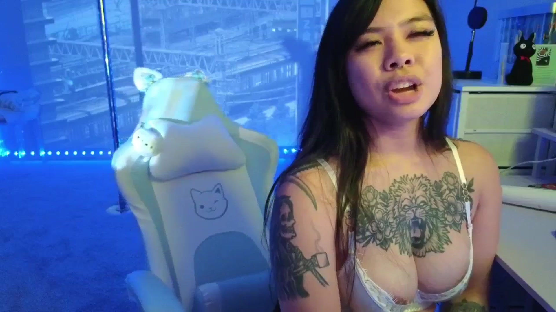 Gallery image thumbnail from dolllface's myfreecams stream on, 01/31/2026, 10:43 image 9 of 20