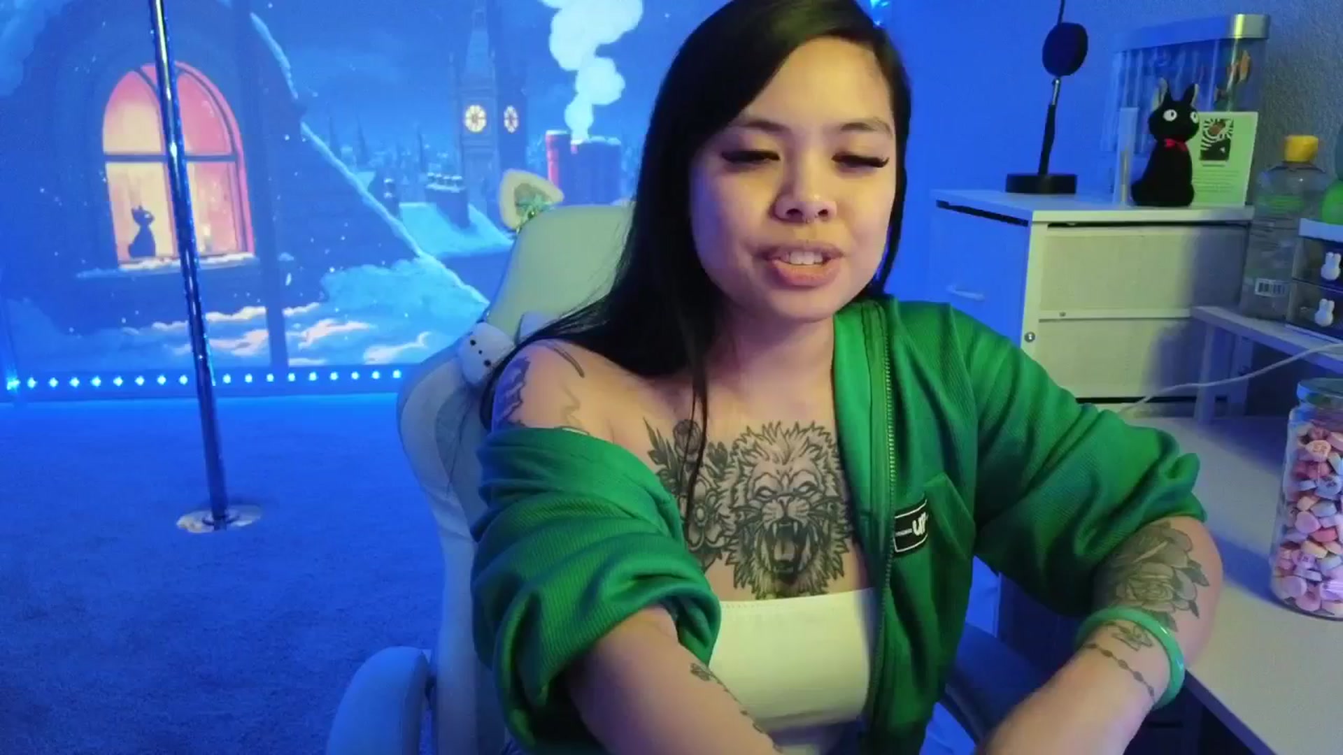Gallery image thumbnail from dolllface's myfreecams stream on, 02/01/2026, 06:27 image 16 of 20