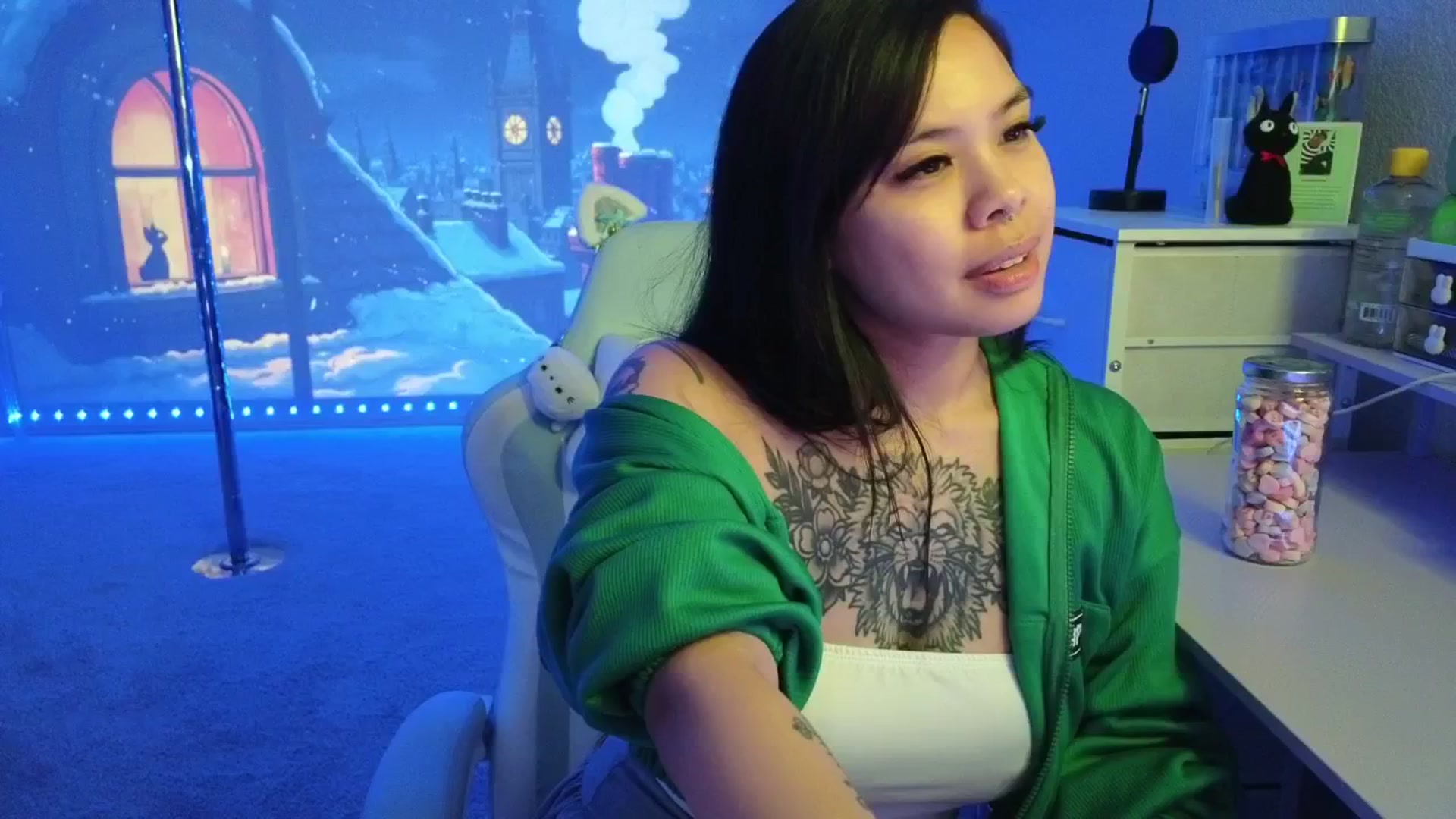 Gallery image thumbnail from dolllface's myfreecams stream on, 02/01/2026, 06:27 image 7 of 20