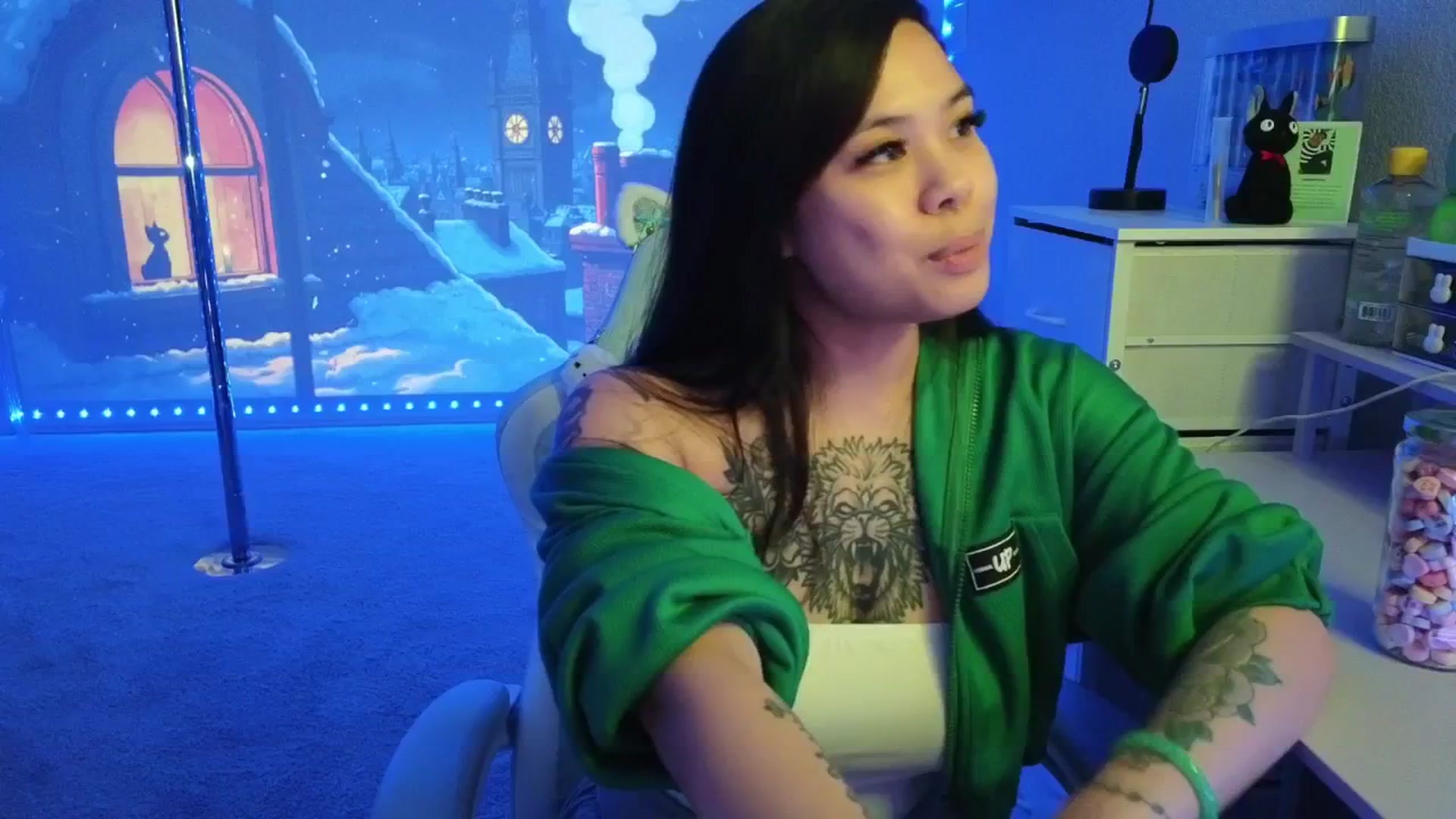 Gallery image thumbnail from dolllface's myfreecams stream on, 02/01/2026, 06:27 image 14 of 20