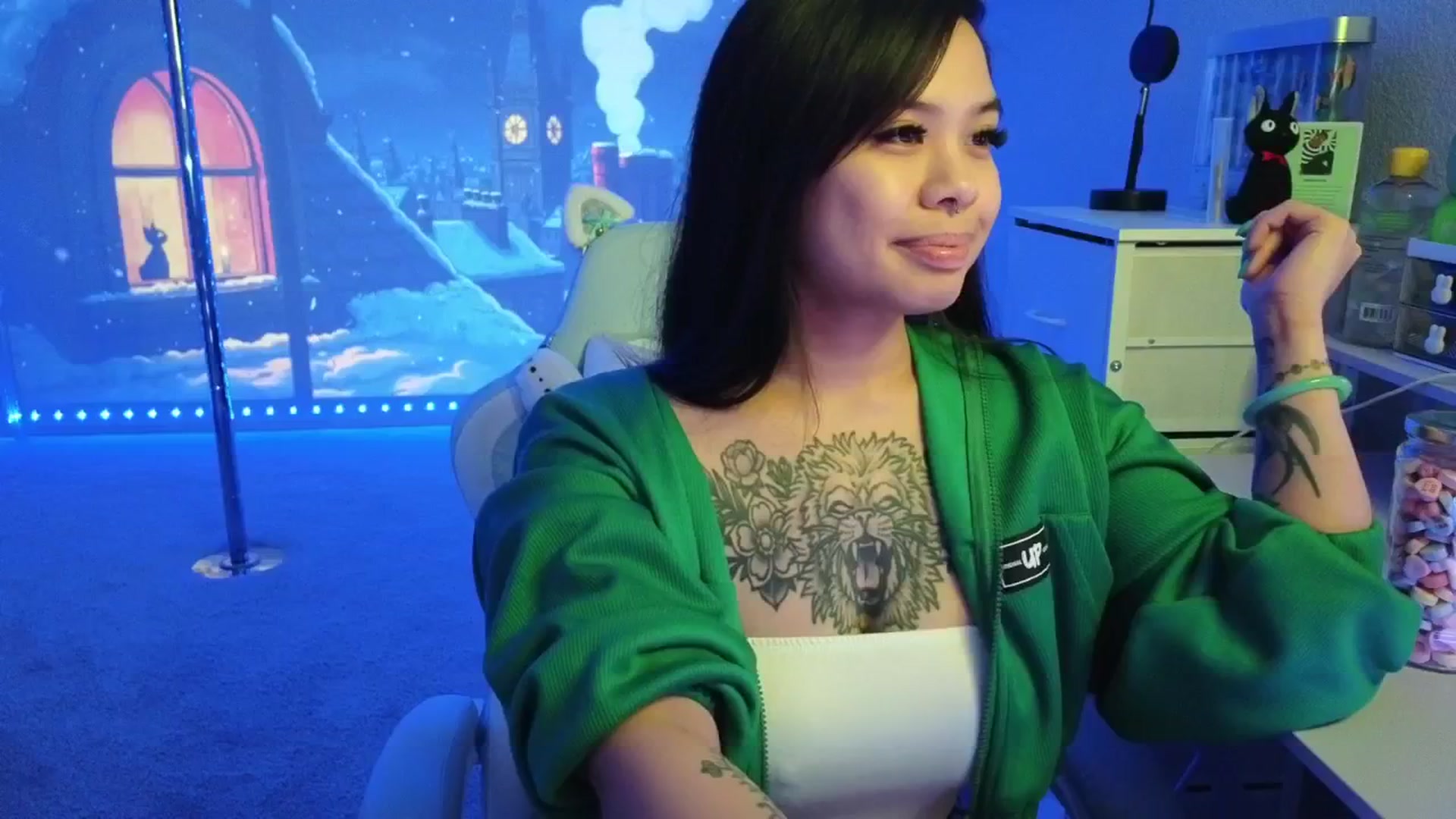 Gallery image thumbnail from dolllface's myfreecams stream on, 02/01/2026, 06:27 image 13 of 20
