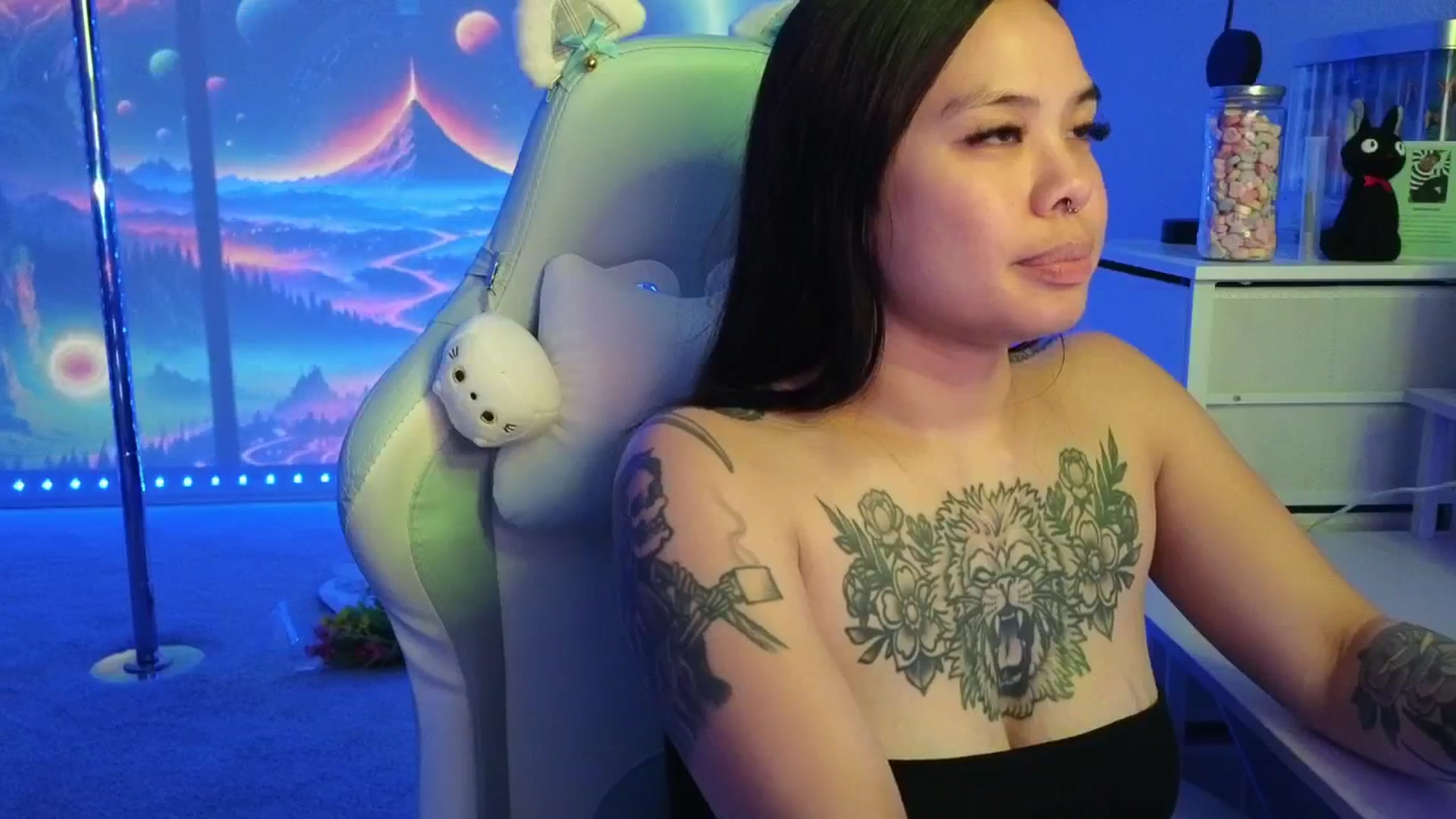 Gallery image thumbnail from dolllface's myfreecams stream on, 02/03/2026, 06:36 image 7 of 20