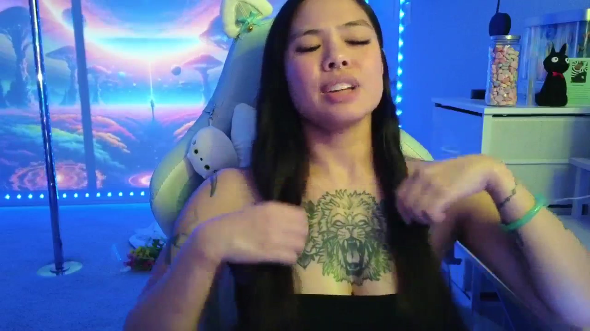 Gallery image thumbnail from dolllface's myfreecams stream on, 02/03/2026, 06:36 image 5 of 20