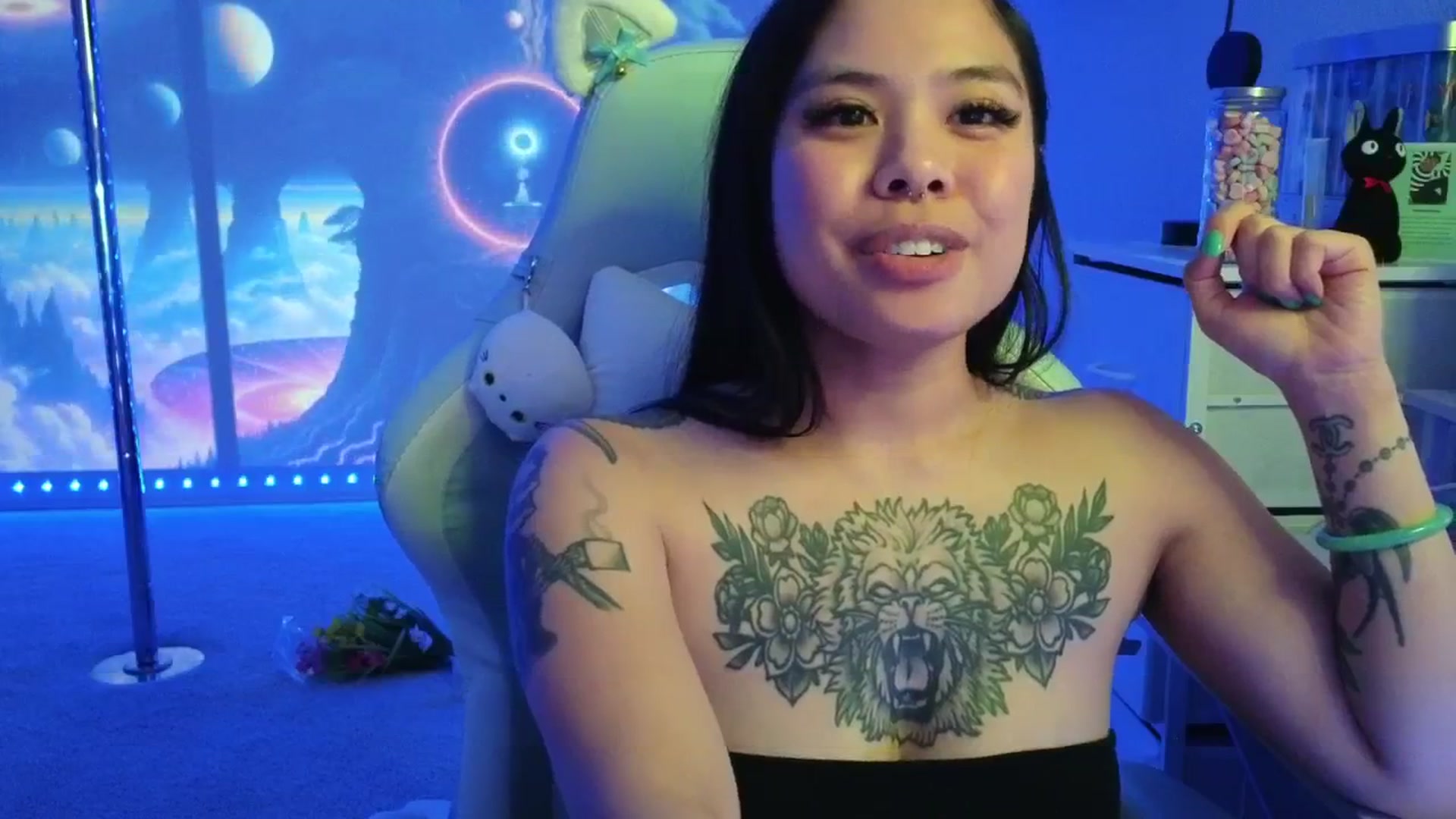 Gallery image thumbnail from dolllface's myfreecams stream on, 02/03/2026, 06:36 image 19 of 20