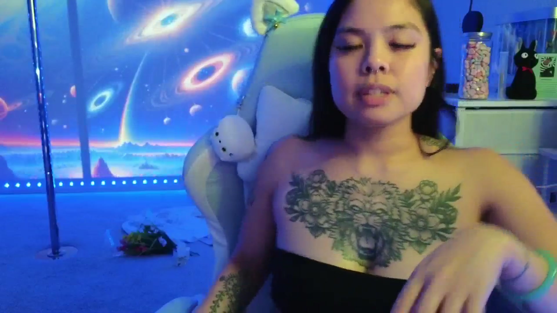 Gallery image thumbnail from dolllface's myfreecams stream on, 02/03/2026, 06:36 image 12 of 20