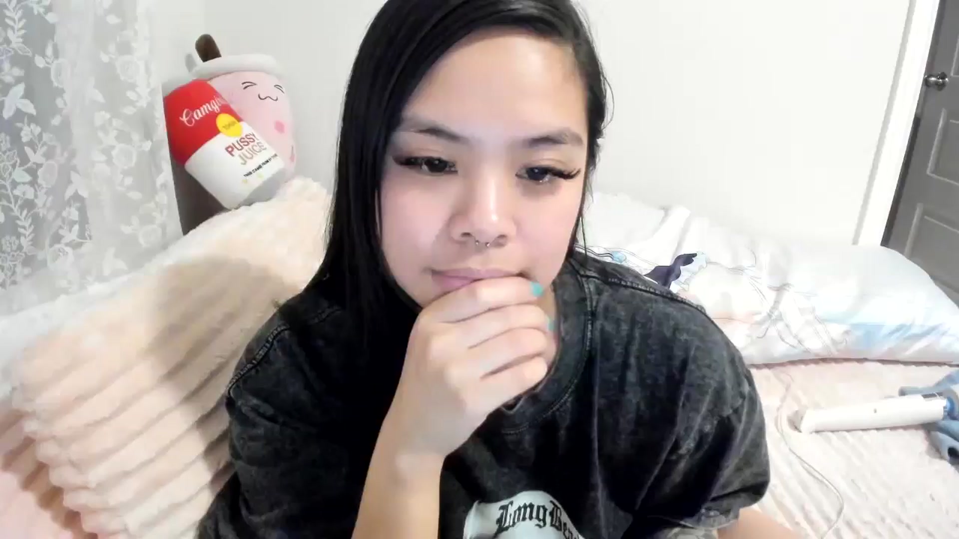 Gallery image thumbnail from dolllface's myfreecams stream on, 02/11/2026, 08:34 image 15 of 20