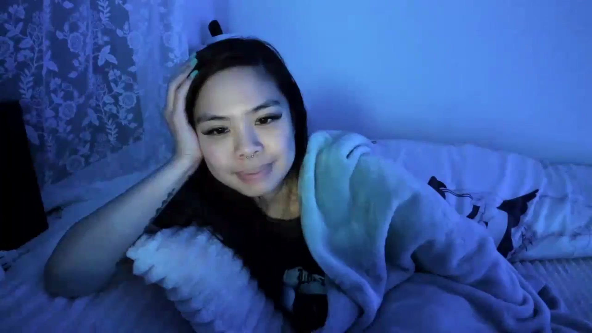 Gallery image thumbnail from dolllface's myfreecams stream on, 02/11/2026, 10:34 image 18 of 20