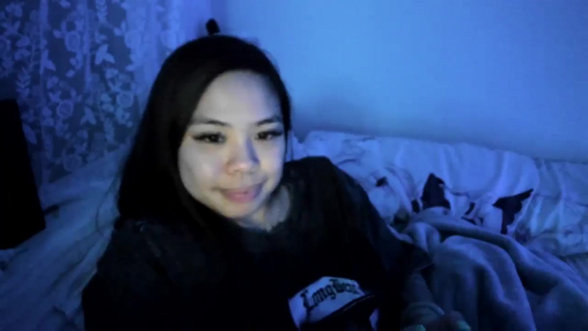 Gallery image thumbnail from dolllface's myfreecams stream on, 02/11/2026, 10:34 image 14 of 20