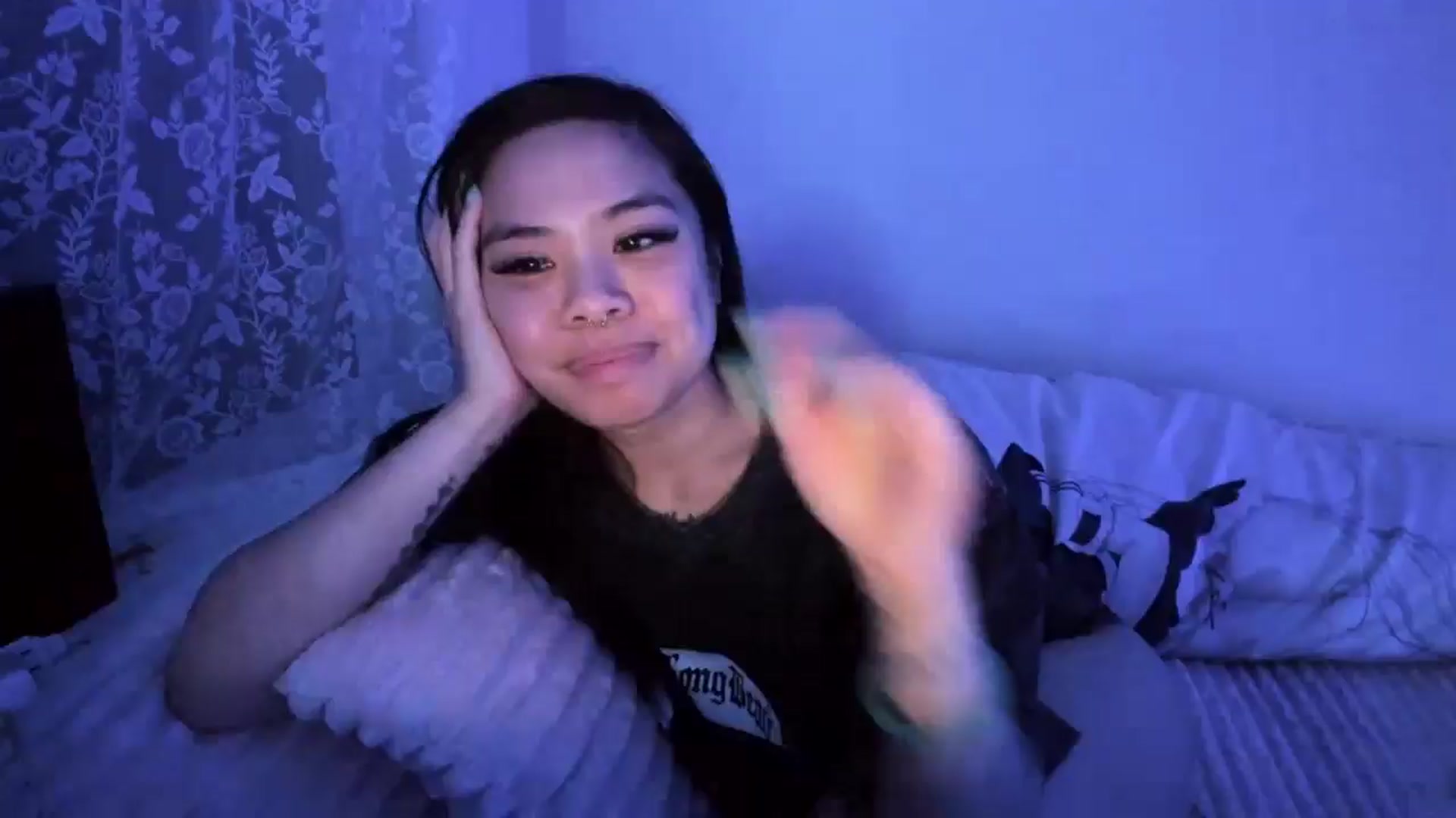 Gallery image thumbnail from dolllface's myfreecams stream on, 02/11/2026, 10:34 image 1 of 20