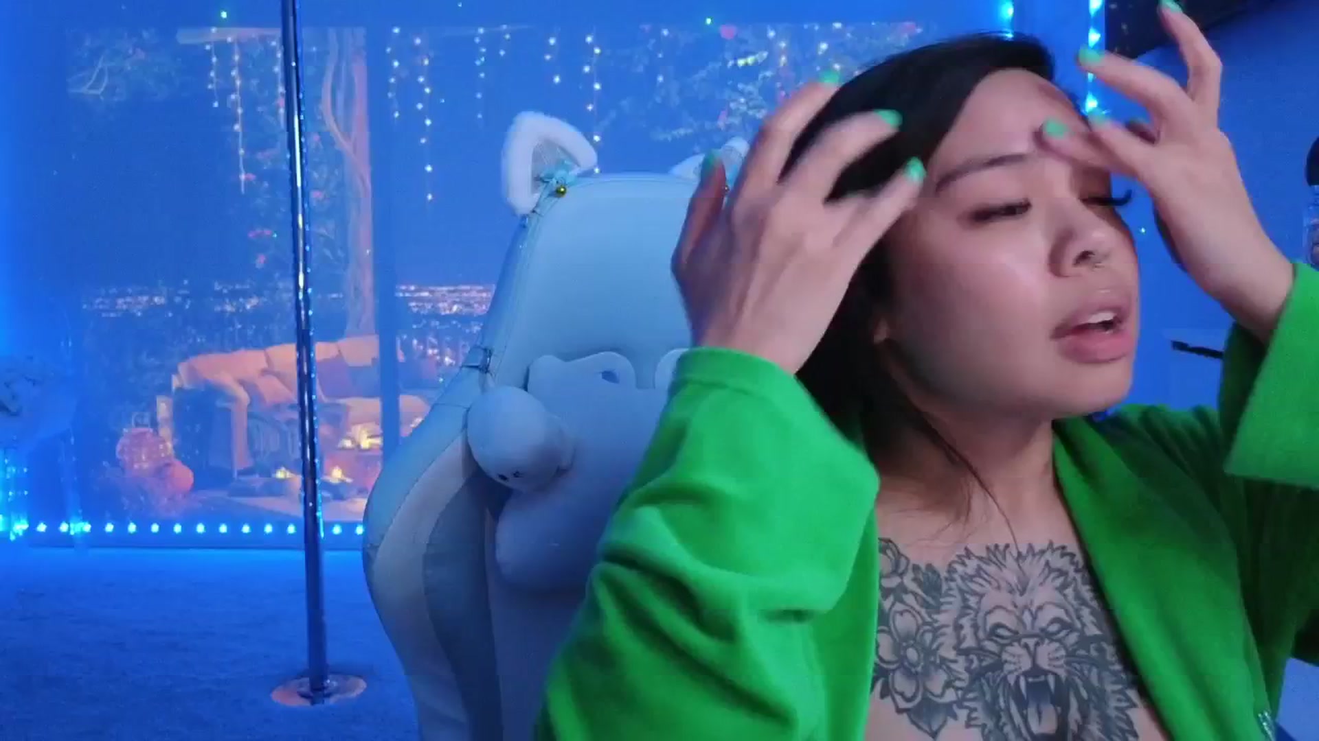 Gallery image thumbnail from dolllface's myfreecams stream on, 02/12/2026, 05:44 image 2 of 20