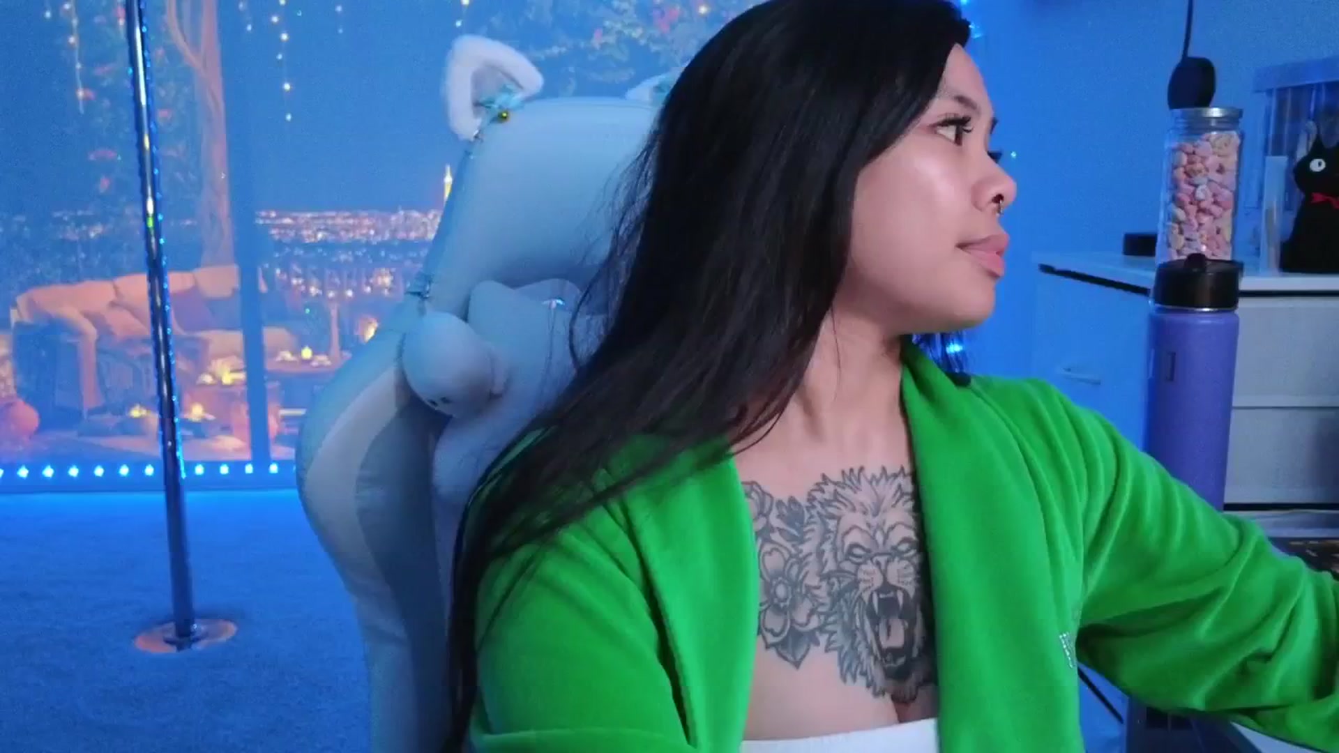 Gallery image thumbnail from dolllface's myfreecams stream on, 02/12/2026, 05:44 image 19 of 20