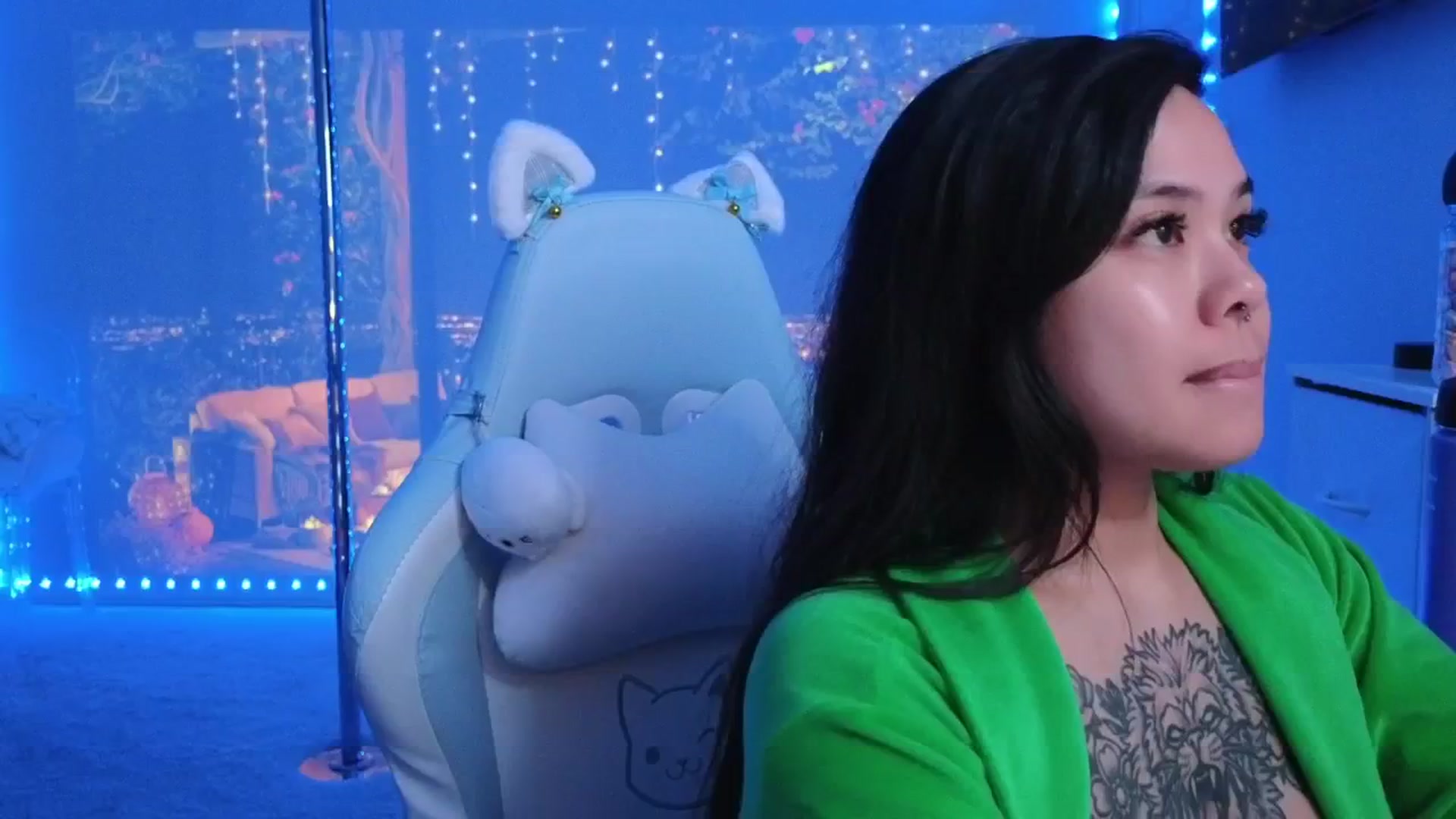 Gallery image thumbnail from dolllface's myfreecams stream on, 02/12/2026, 05:44 image 3 of 20