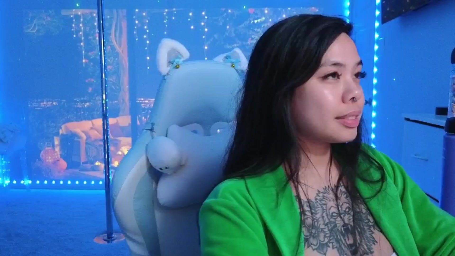 Gallery image thumbnail from dolllface's myfreecams stream on, 02/12/2026, 05:44 image 10 of 20