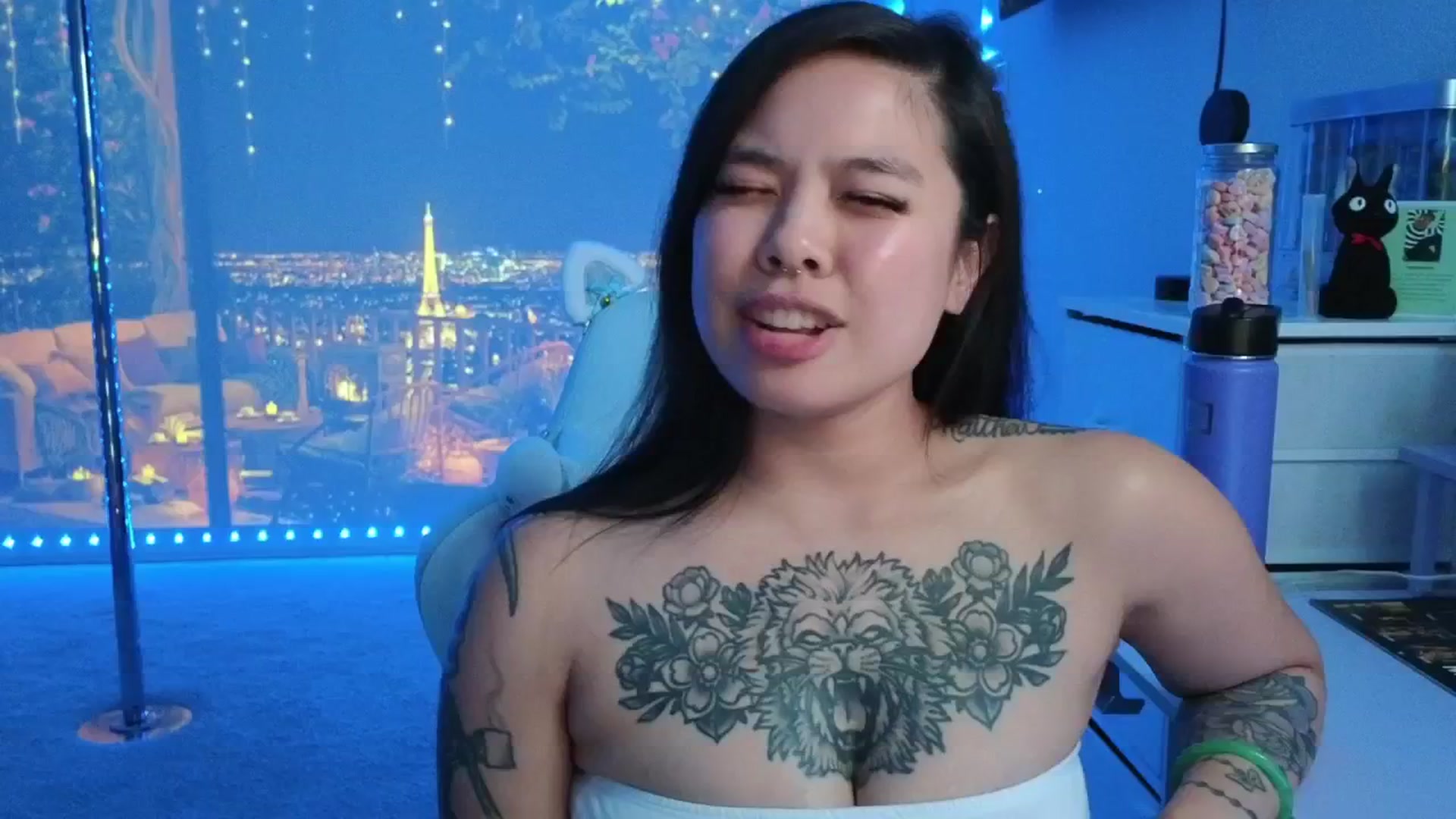 Gallery image thumbnail from dolllface's myfreecams stream on, 02/12/2026, 08:59 image 4 of 20