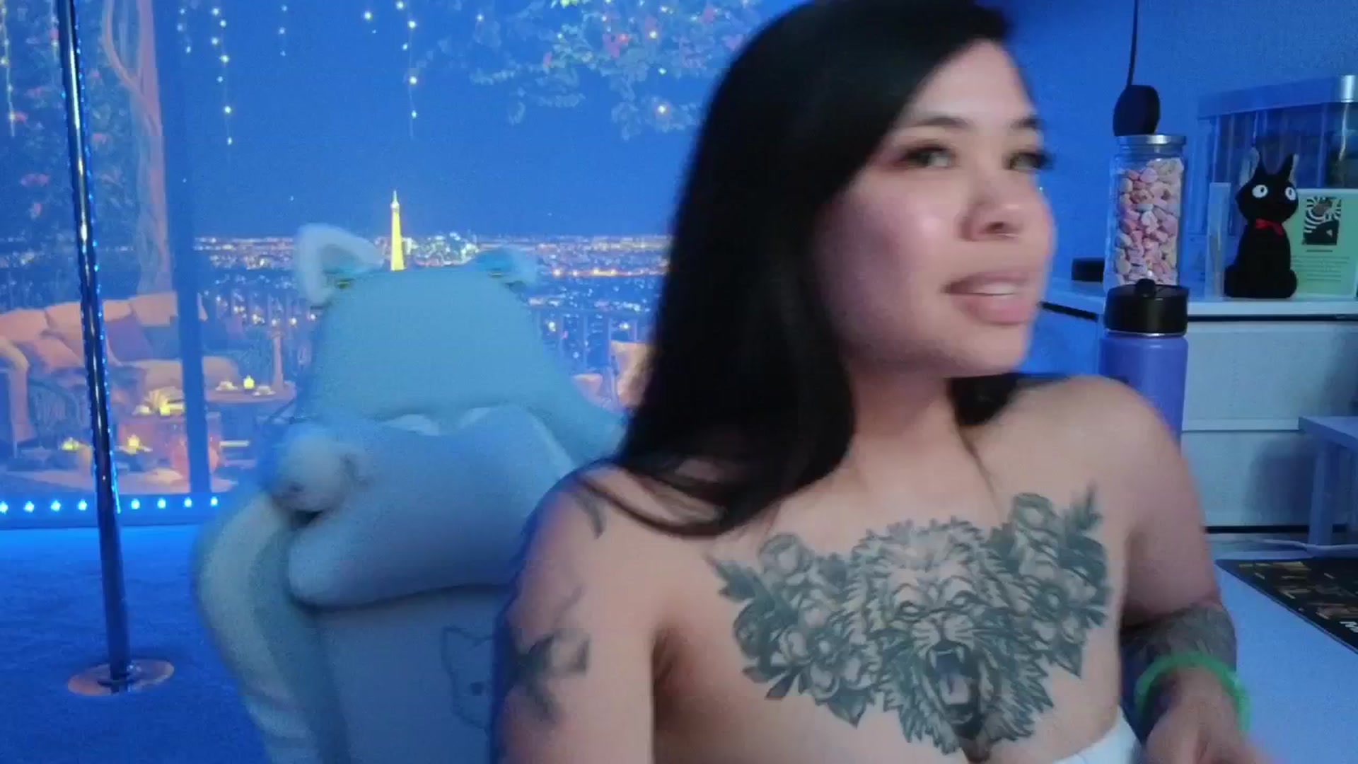 Gallery image thumbnail from dolllface's myfreecams stream on, 02/12/2026, 08:59 image 16 of 20