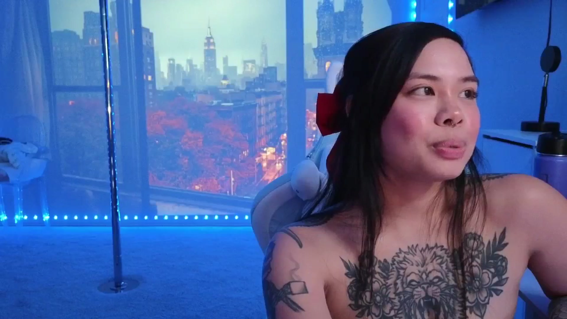 Gallery image thumbnail from dolllface's myfreecams stream on, 02/14/2026, 10:01 image 12 of 20