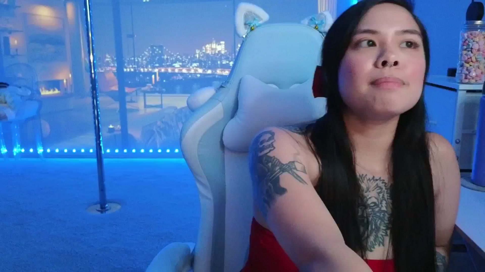 Gallery image thumbnail from dolllface's myfreecams stream on, 02/14/2026, 12:59 image 14 of 20