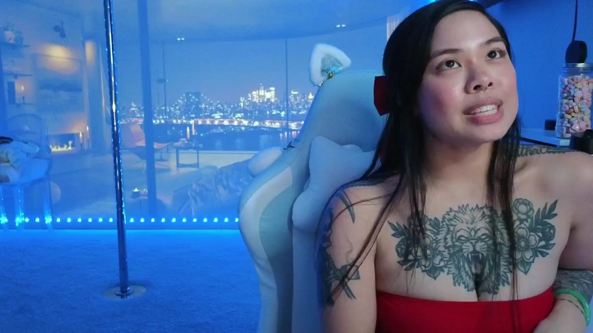 Gallery image thumbnail from dolllface's myfreecams stream on, 02/14/2026, 12:59 image 4 of 20