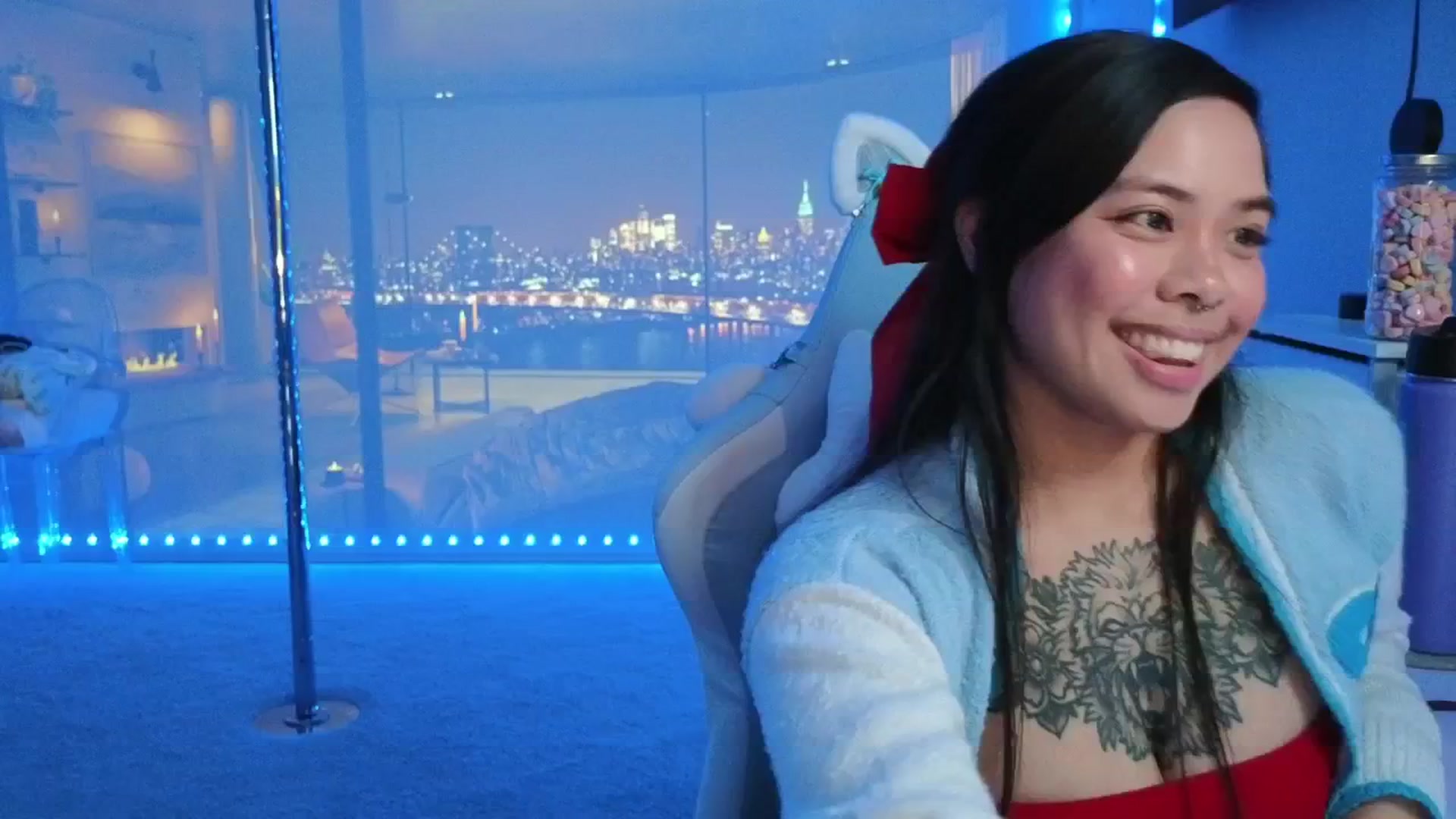 Gallery image thumbnail from dolllface's myfreecams stream on, 02/14/2026, 12:59 image 12 of 20