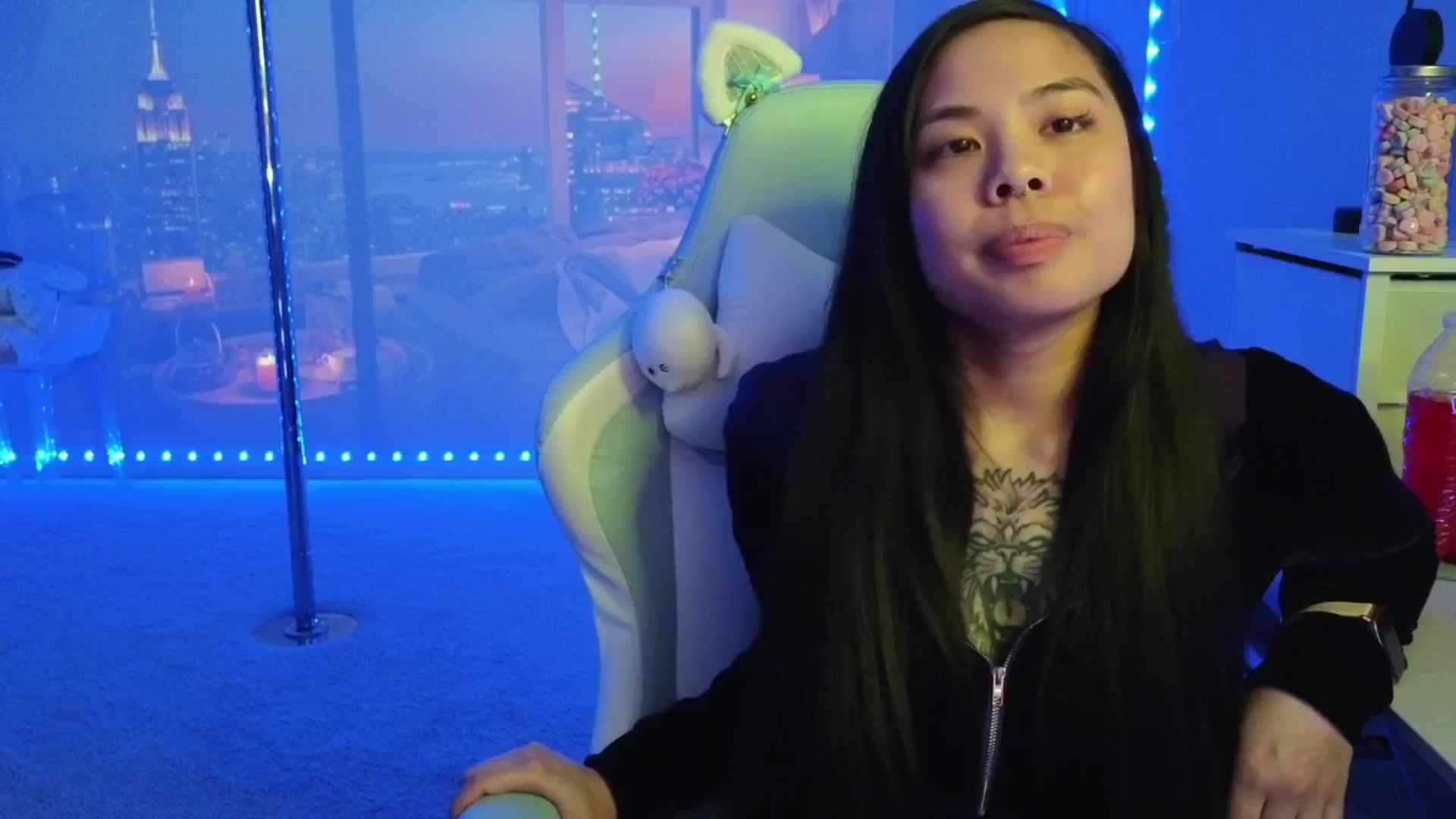 Gallery image thumbnail from dolllface's myfreecams stream on, 02/15/2026, 09:16 image 5 of 20