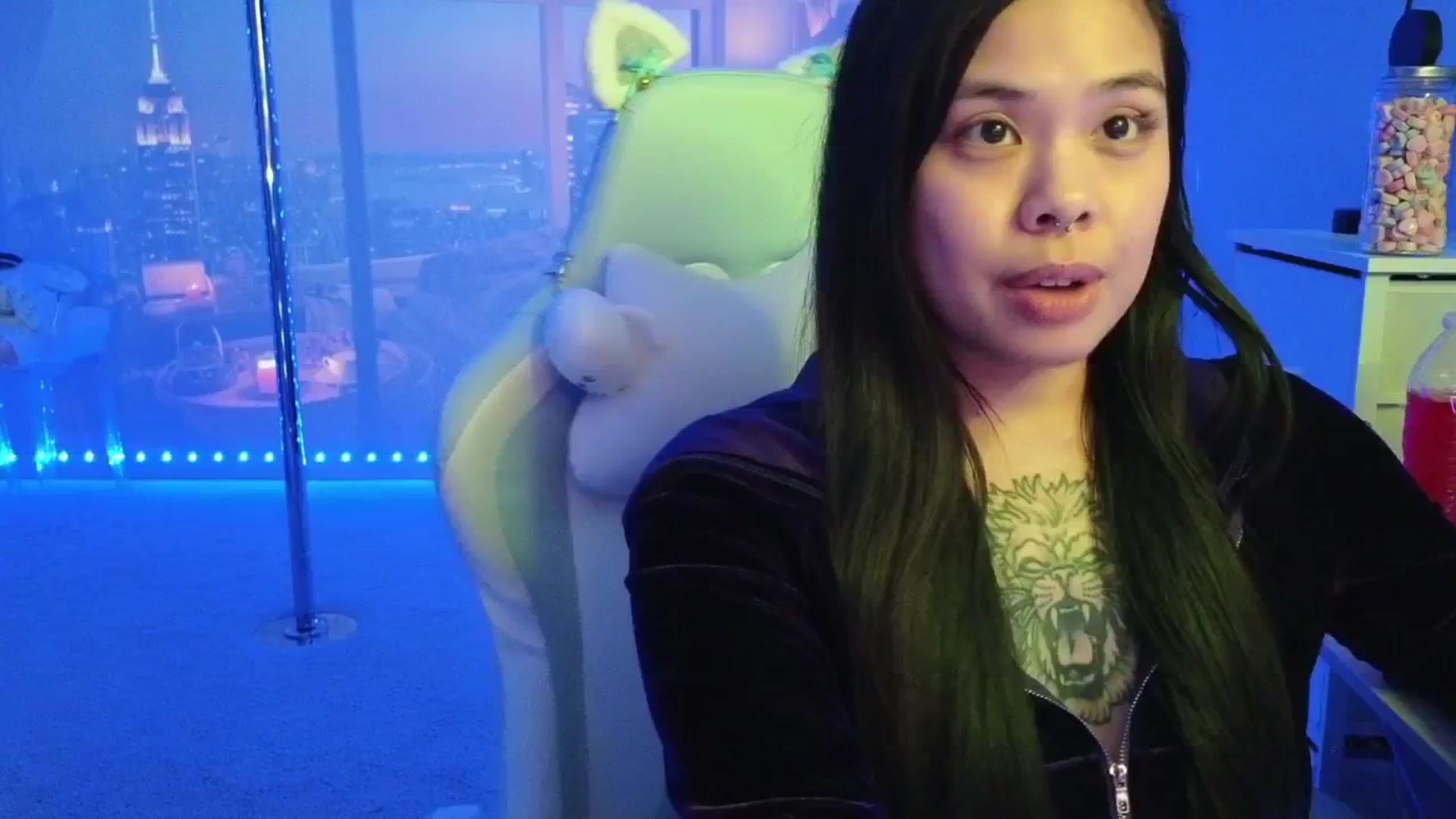 Gallery image thumbnail from dolllface's myfreecams stream on, 02/15/2026, 09:16 image 1 of 20