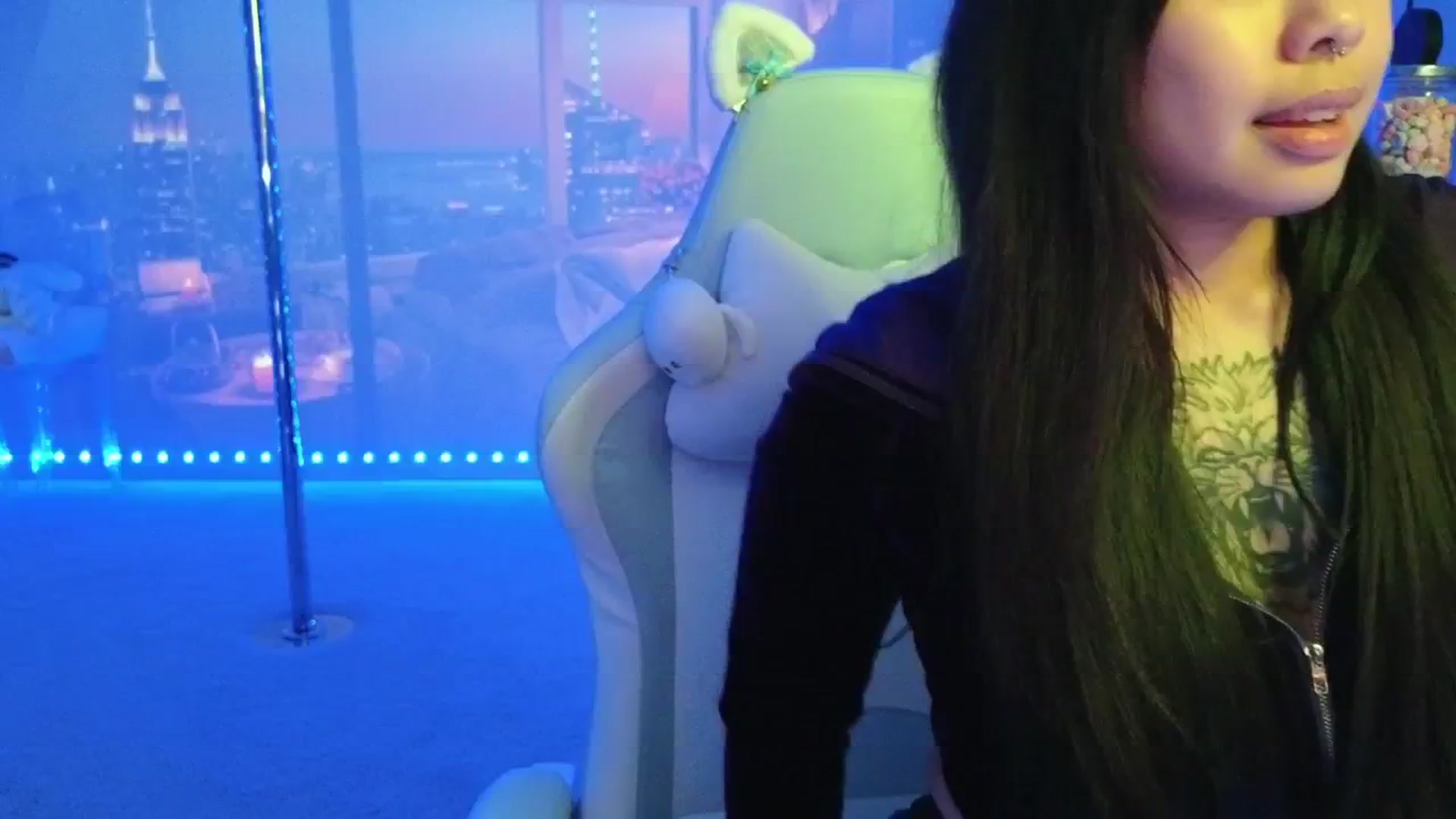 Gallery image thumbnail from dolllface's myfreecams stream on, 02/15/2026, 09:16 image 3 of 20