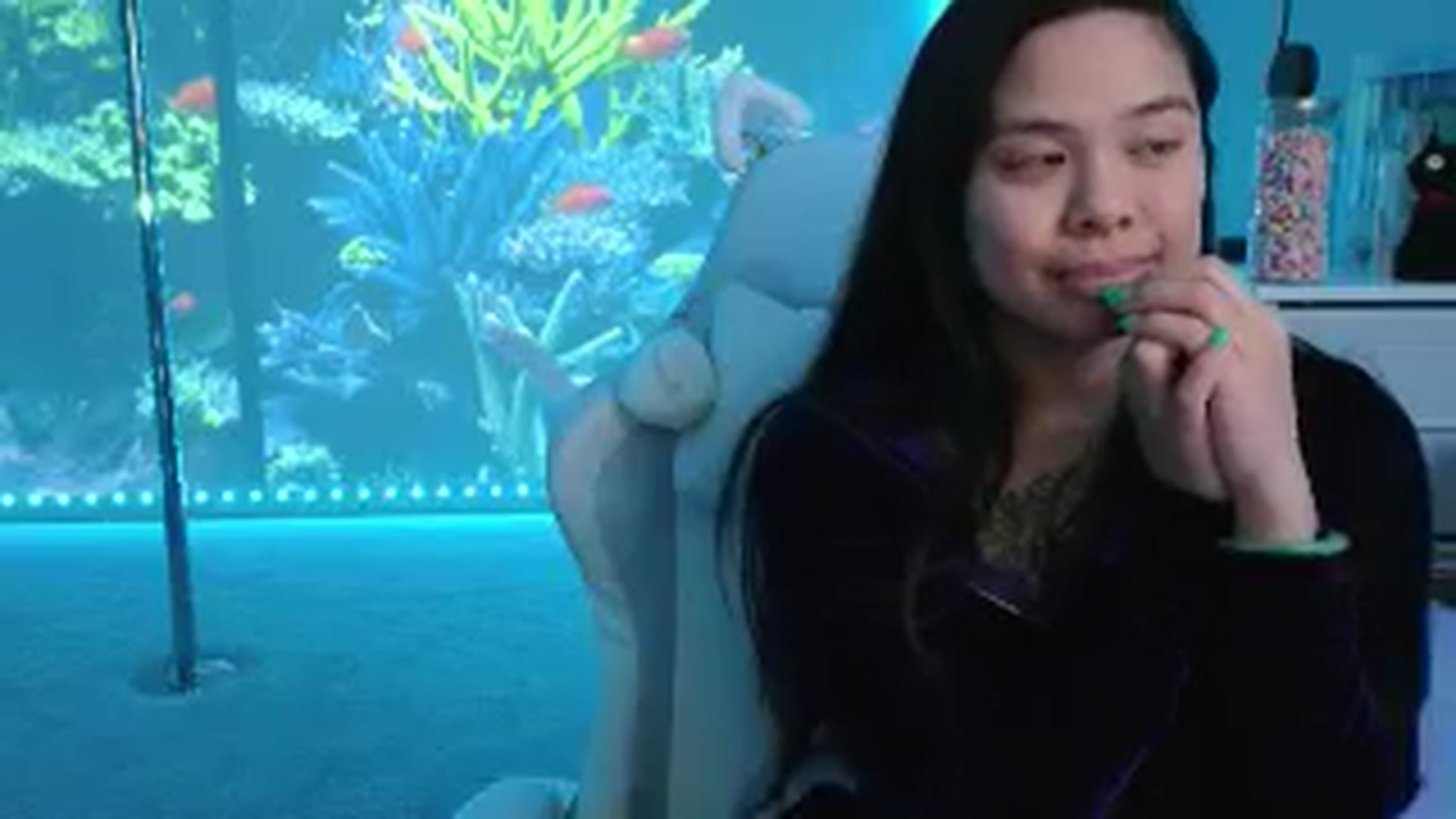 Gallery image thumbnail from dolllface's myfreecams stream on, 02/15/2026, 11:28 image 20 of 20