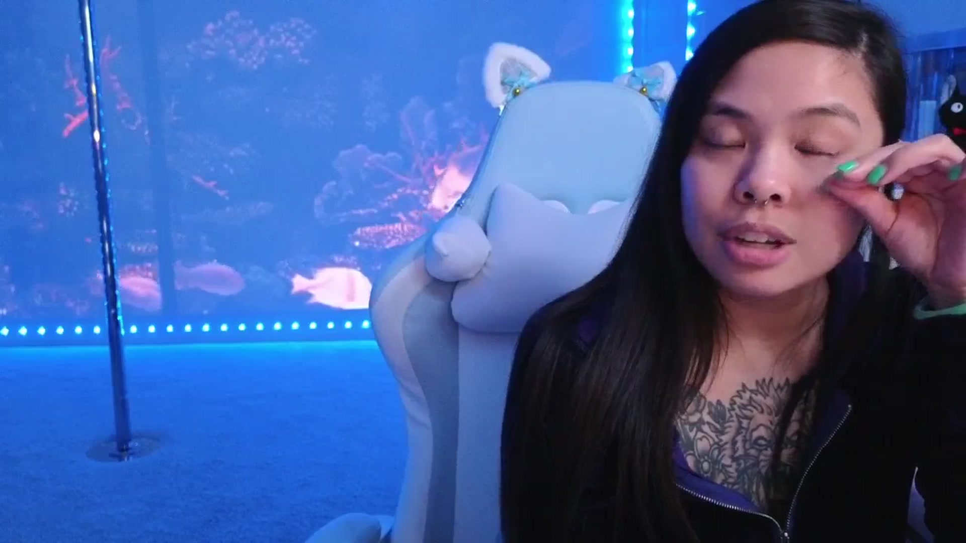 Gallery image thumbnail from dolllface's myfreecams stream on, 02/15/2026, 11:28 image 3 of 20