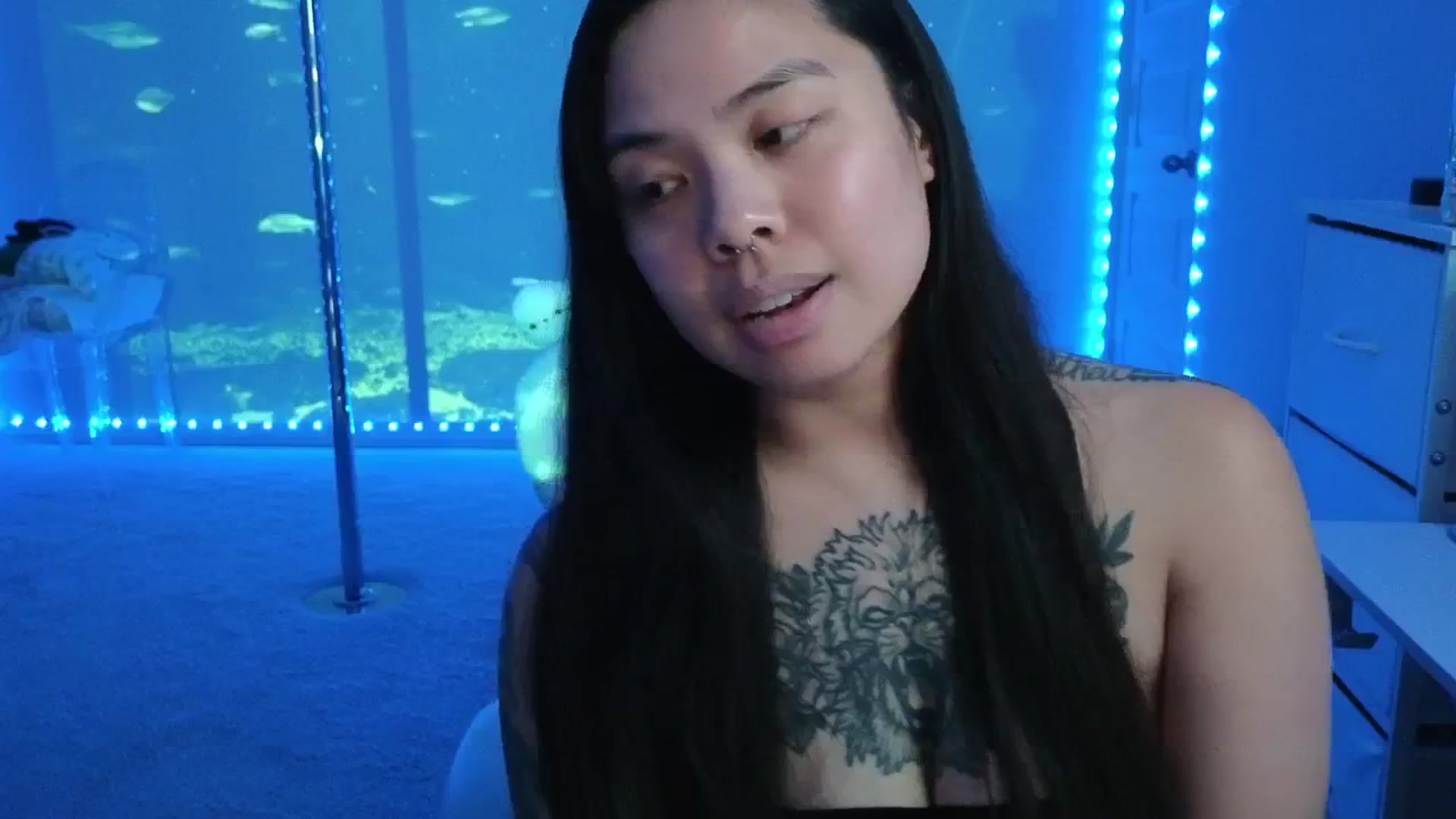 Gallery image thumbnail from dolllface's myfreecams stream on, 02/16/2026, 08:31 image 9 of 20