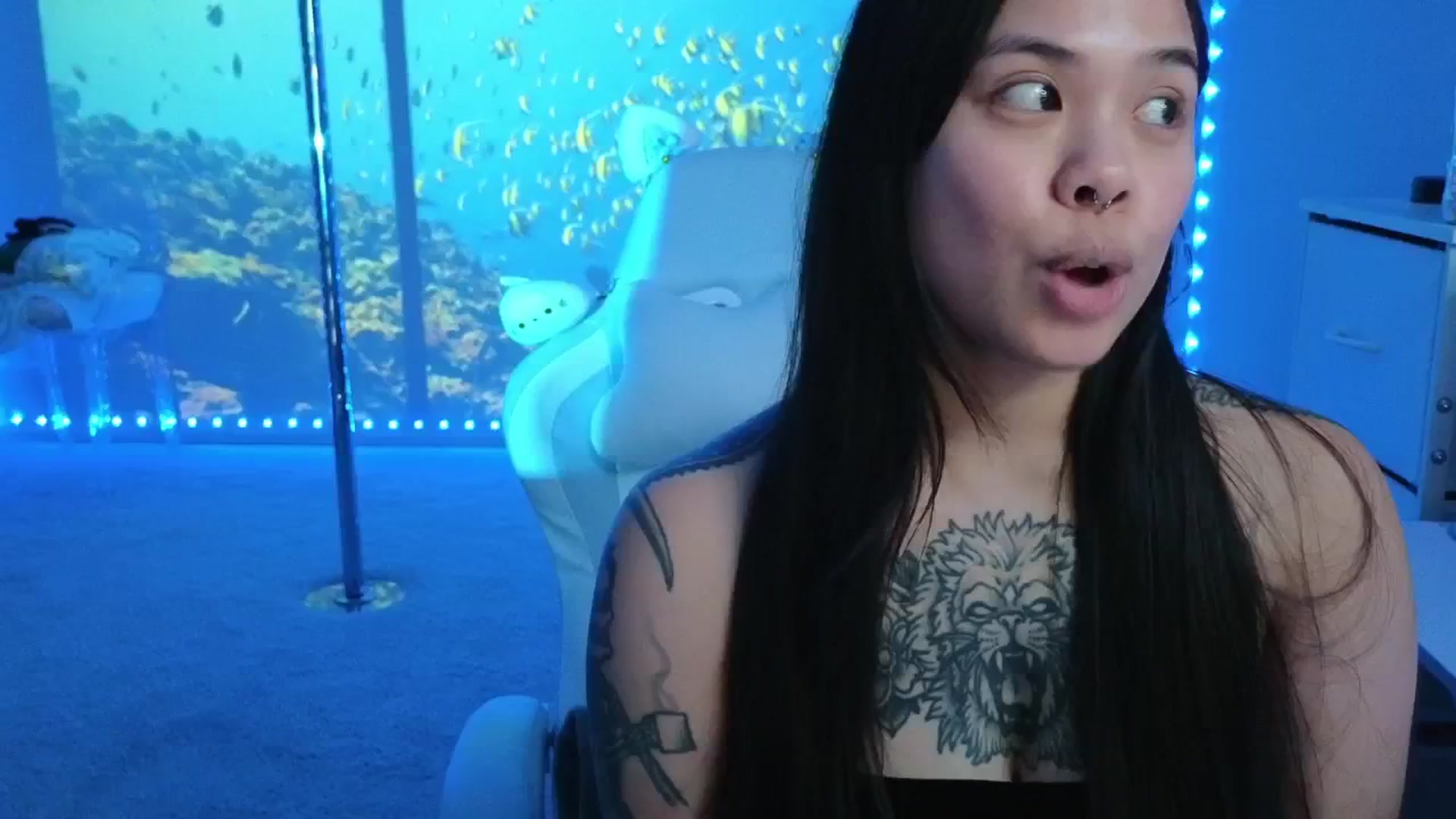 Gallery image thumbnail from dolllface's myfreecams stream on, 02/16/2026, 08:31 image 3 of 20
