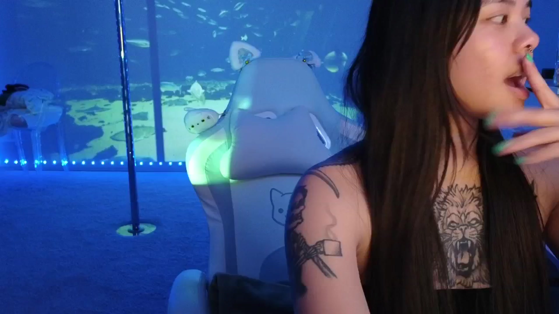 Gallery image thumbnail from dolllface's myfreecams stream on, 02/16/2026, 08:31 image 2 of 20