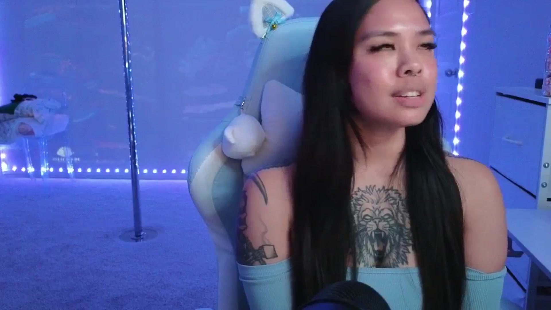 Gallery image thumbnail from dolllface's myfreecams stream on, 02/20/2026, 10:29 image 8 of 20