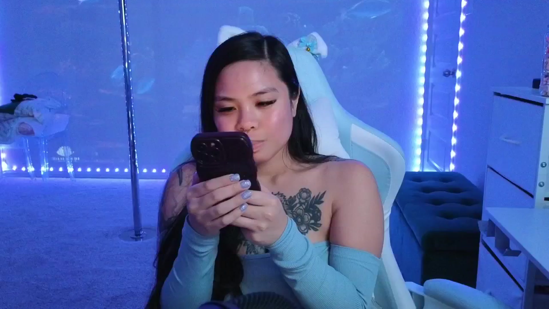 Gallery image thumbnail from dolllface's myfreecams stream on, 02/20/2026, 12:36 image 13 of 20