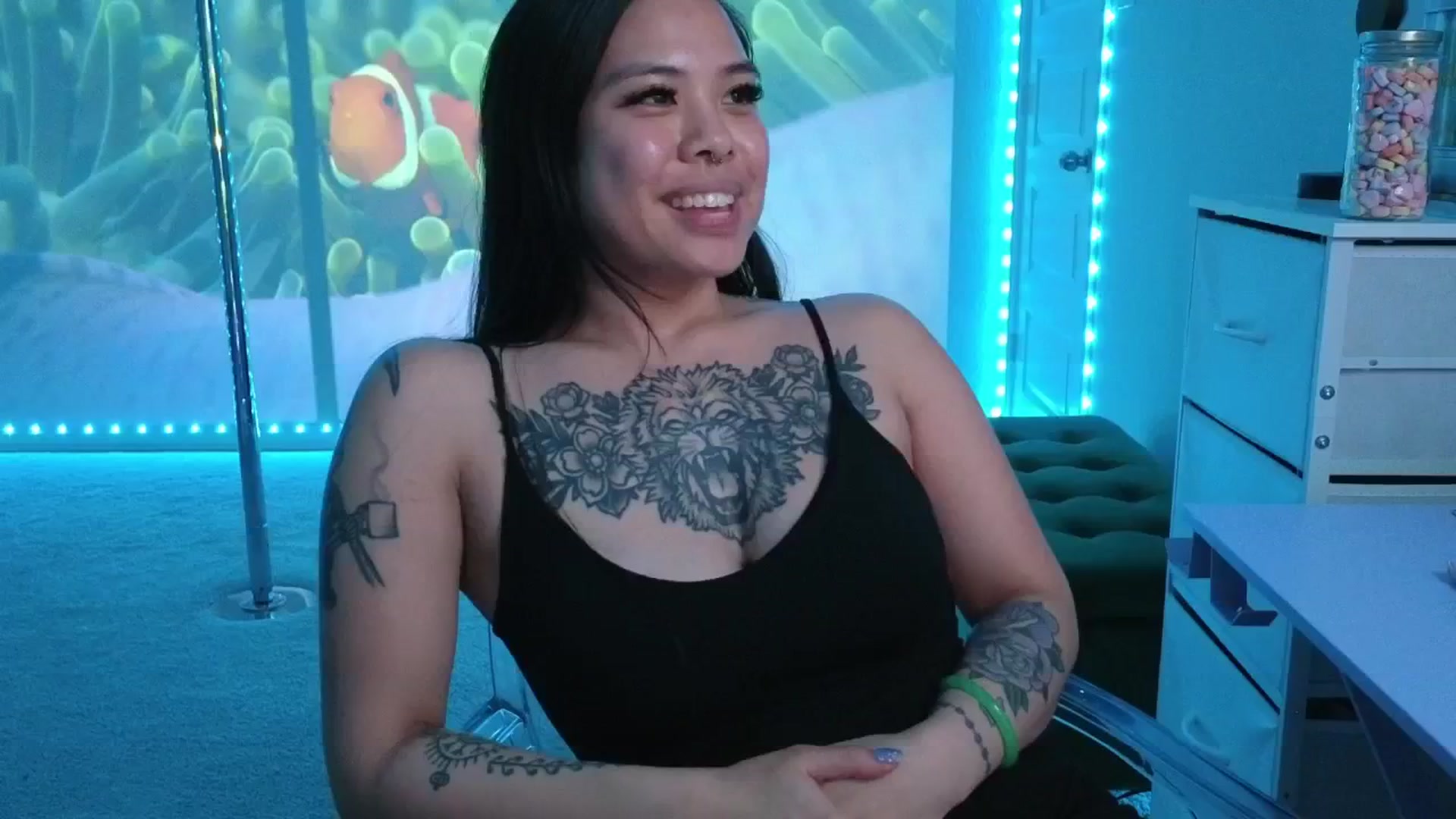 Gallery image thumbnail from dolllface's myfreecams stream on, 02/21/2026, 11:49 image 4 of 20