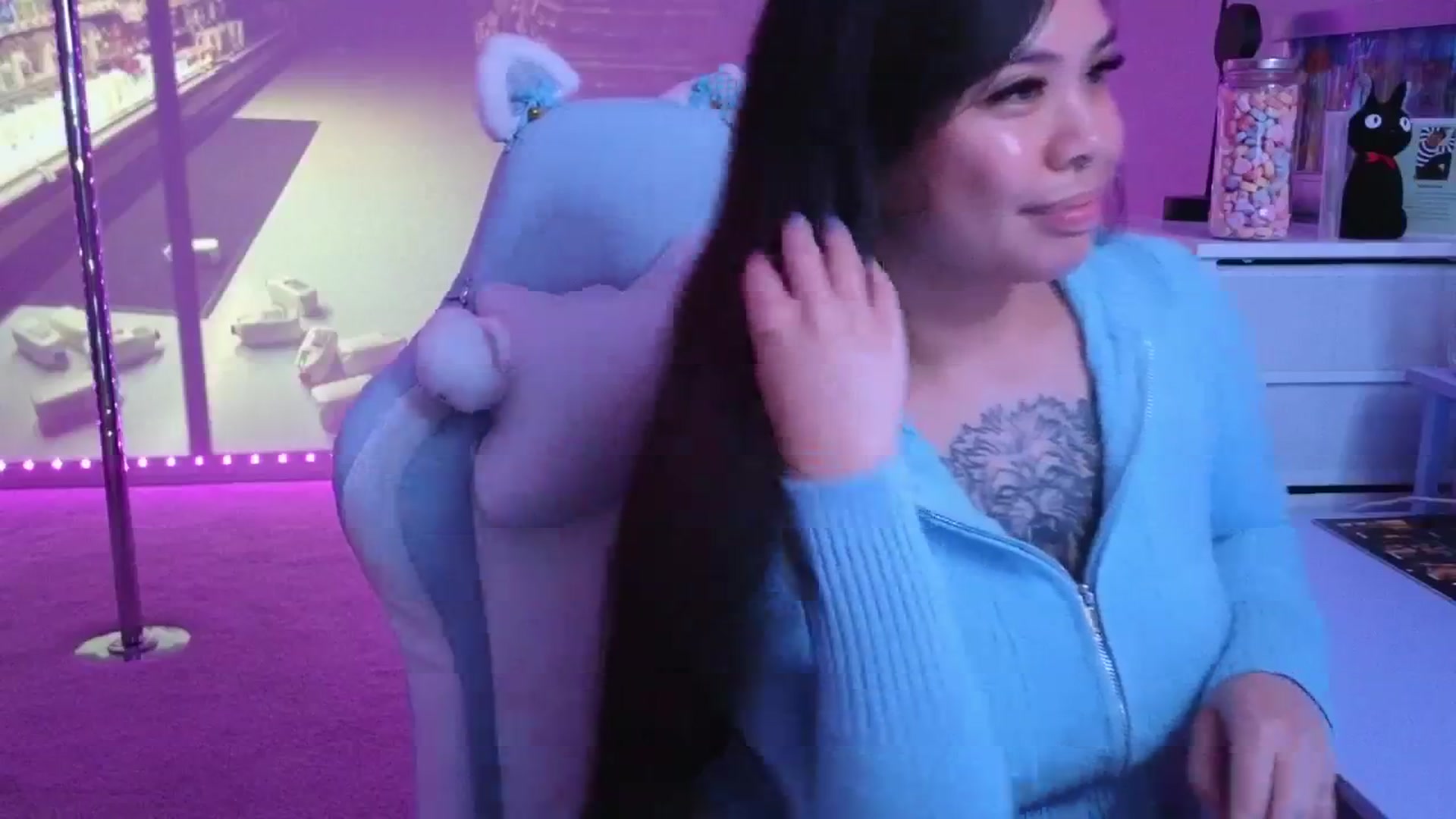 Gallery image thumbnail from dolllface's myfreecams stream on, 02/22/2026, 09:07 image 20 of 20