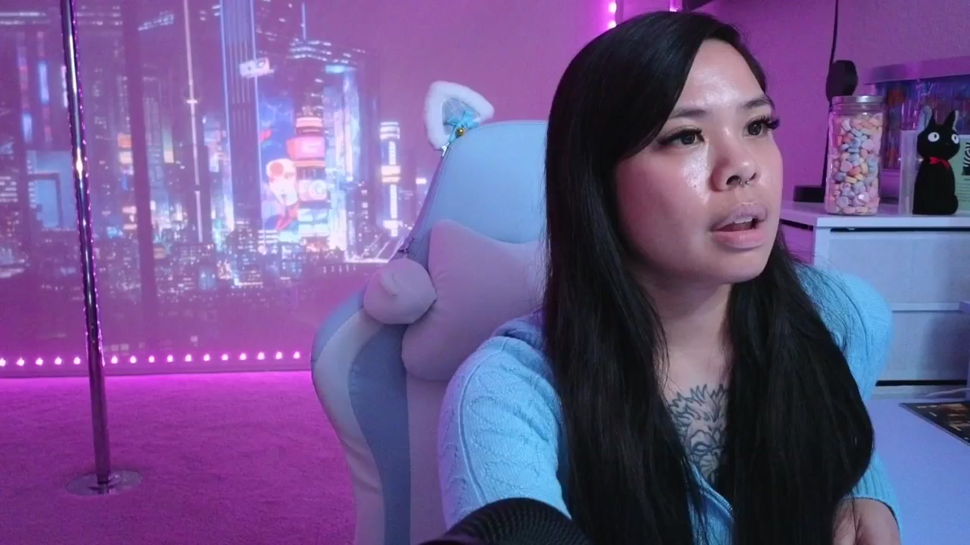 Gallery image thumbnail from dolllface's myfreecams stream on, 02/22/2026, 09:07 image 9 of 20