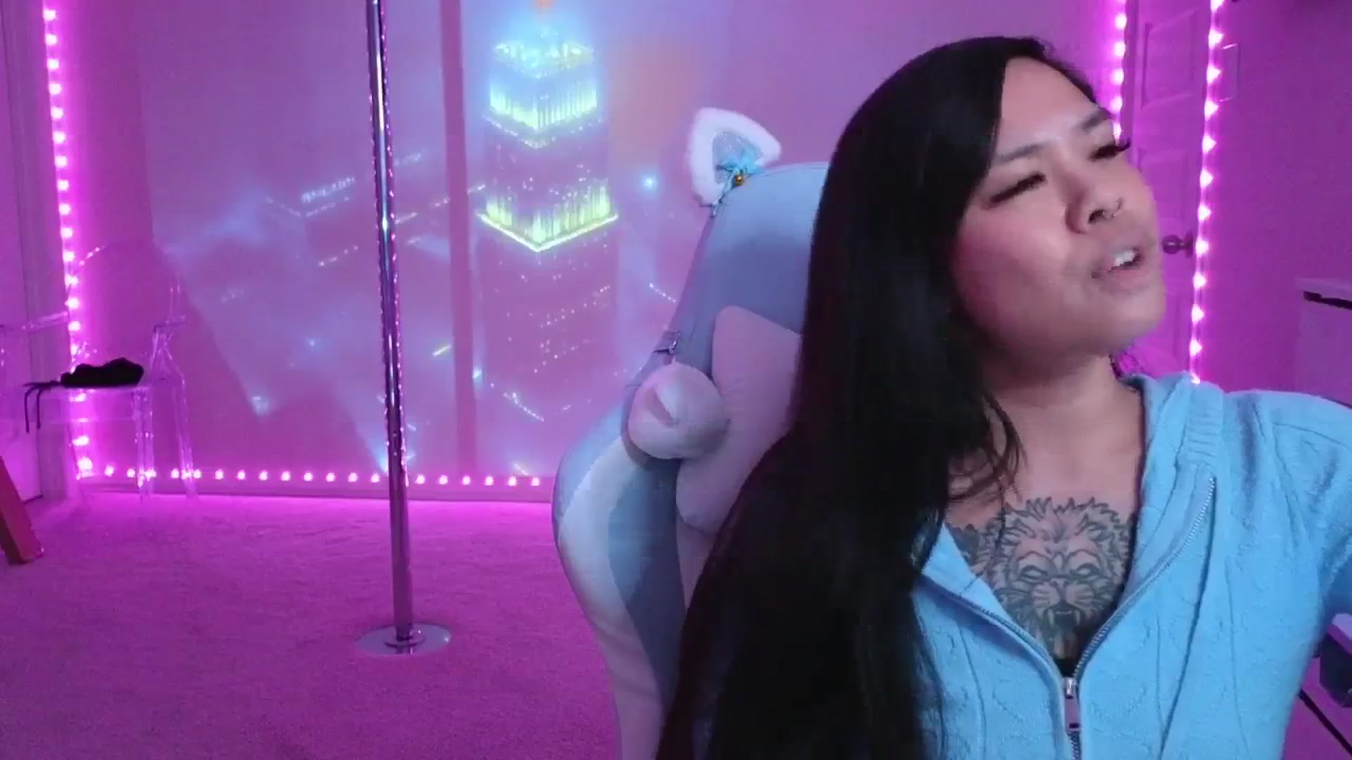 Gallery image thumbnail from dolllface's myfreecams stream on, 02/22/2026, 09:07 image 15 of 20