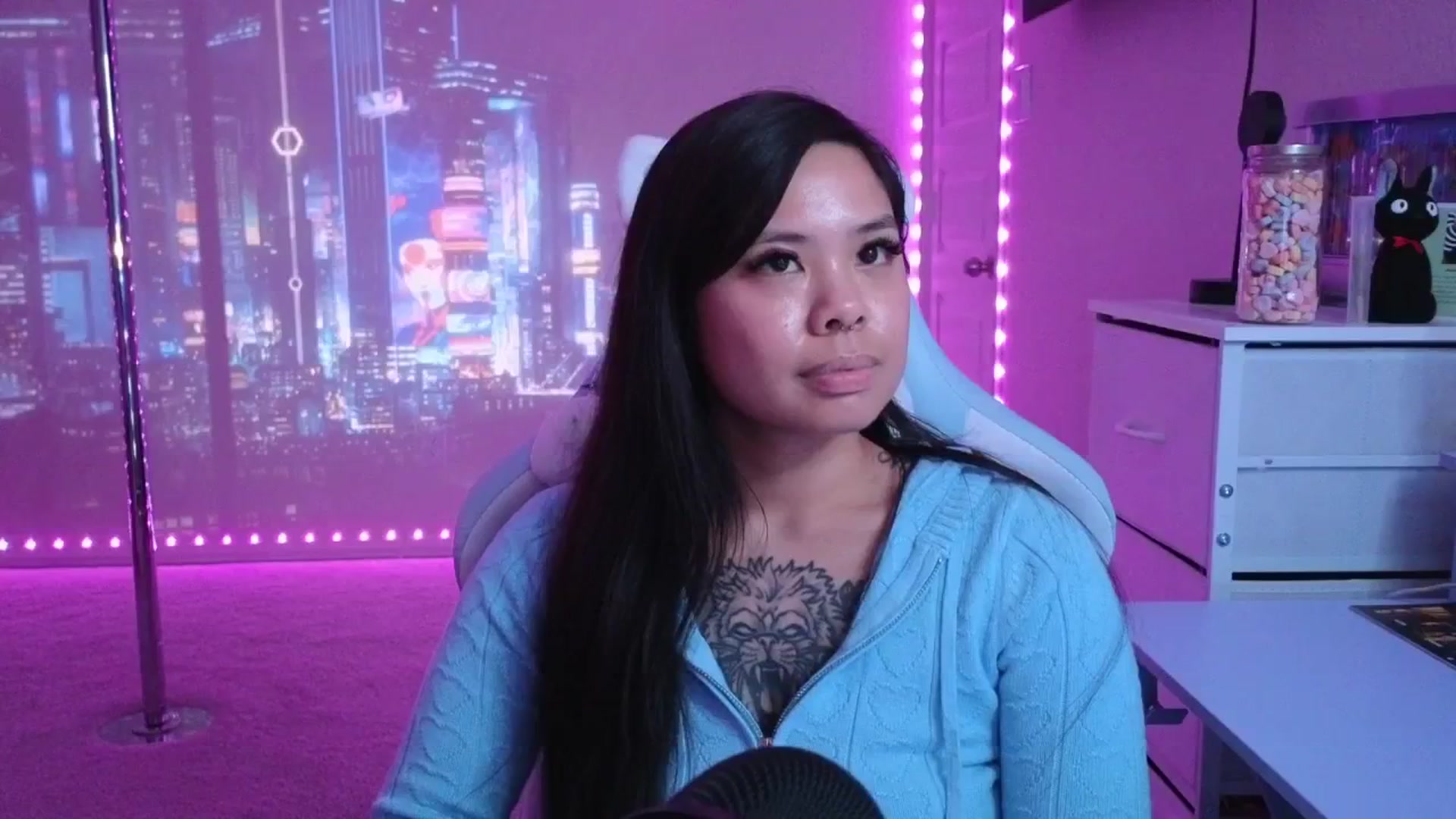 Gallery image thumbnail from dolllface's myfreecams stream on, 02/22/2026, 09:07 image 10 of 20