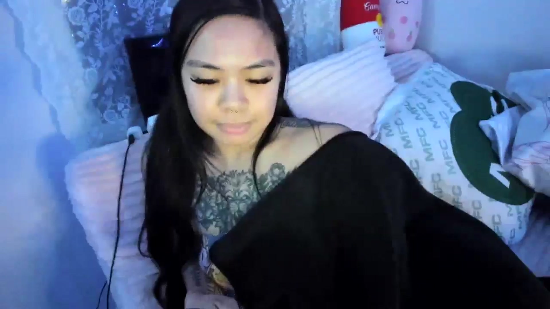 Gallery image thumbnail from dolllface's myfreecams stream on, 02/24/2026, 09:20 image 10 of 20