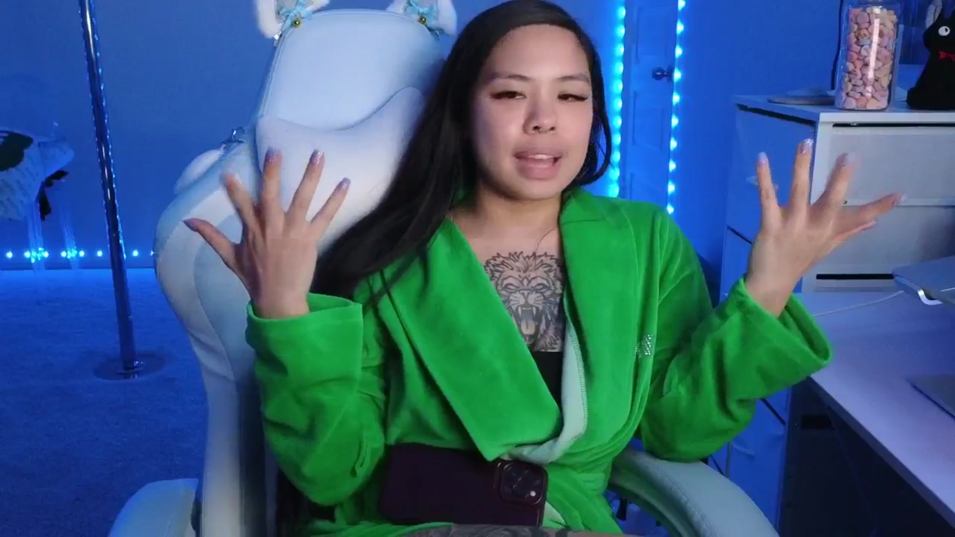 Gallery image thumbnail from dolllface's myfreecams stream on, 03/11/2026, 07:09 image 7 of 20